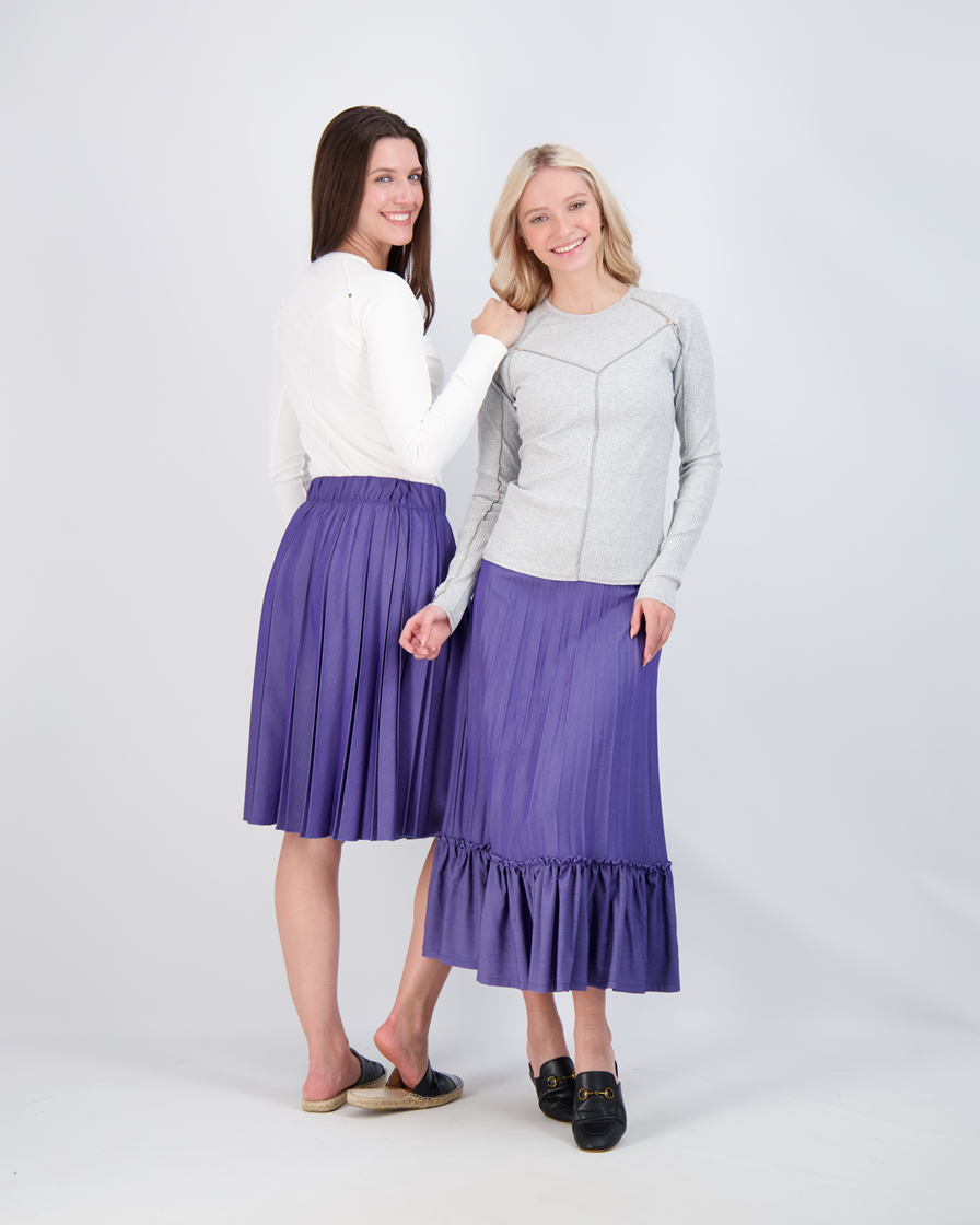 Pleated Skirt in by Ginger