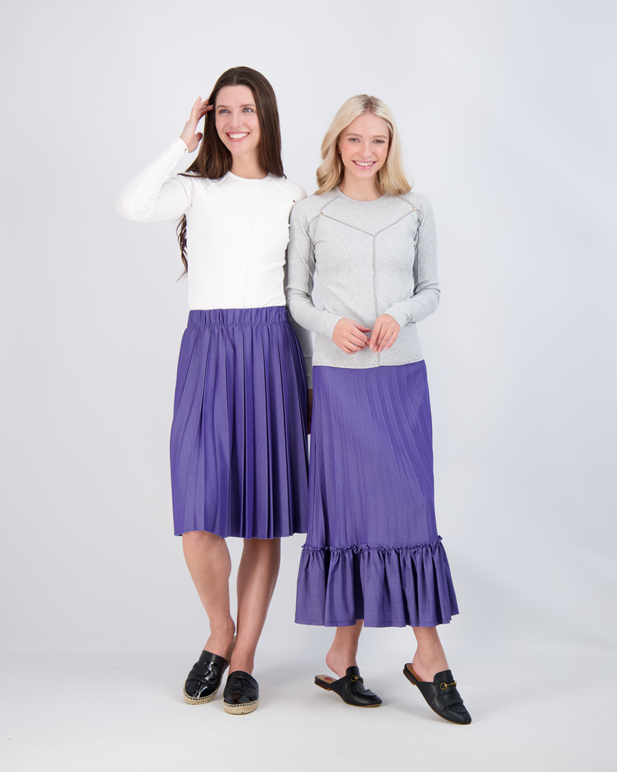 Pleated Skirt in by Ginger