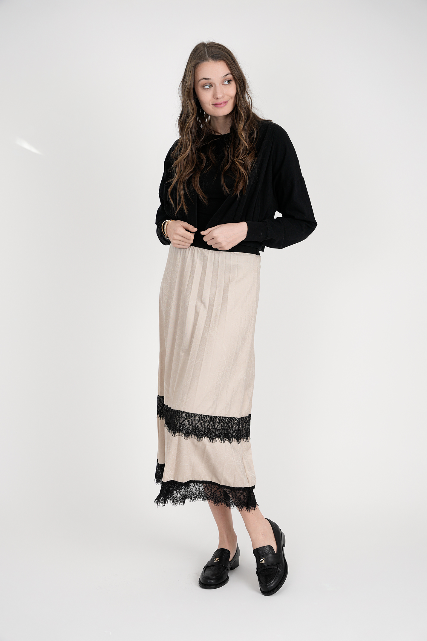 MIDI Length Skirt in by Ginger