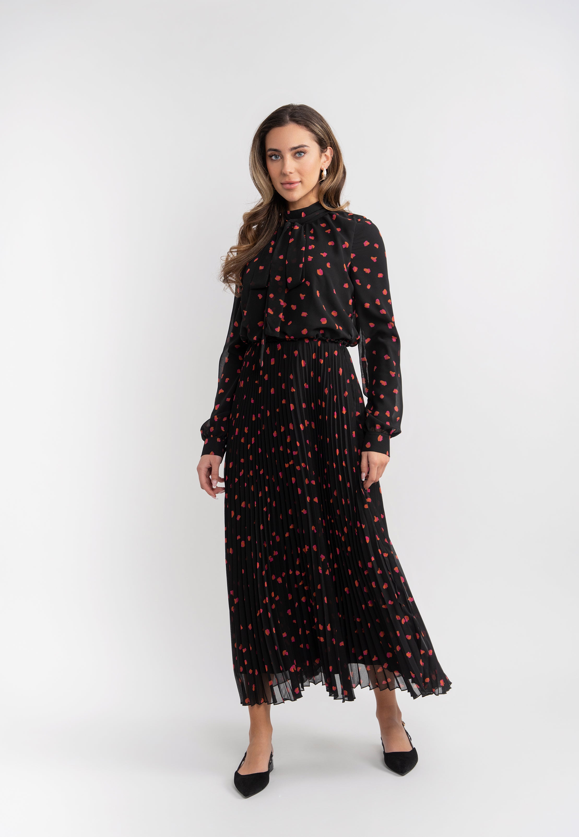 Sunburst Pleated Dress in Black by Noni