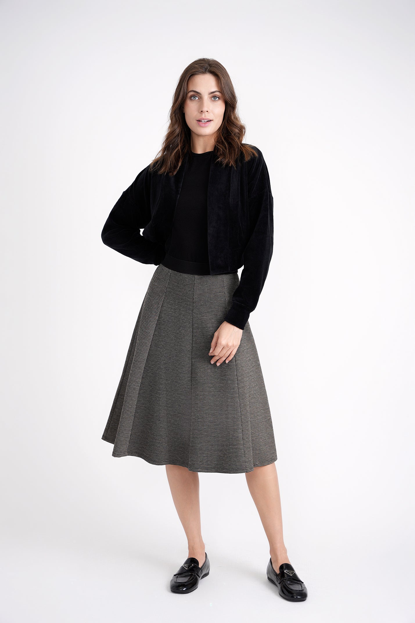 Houndstooth Skirt in by Ginger