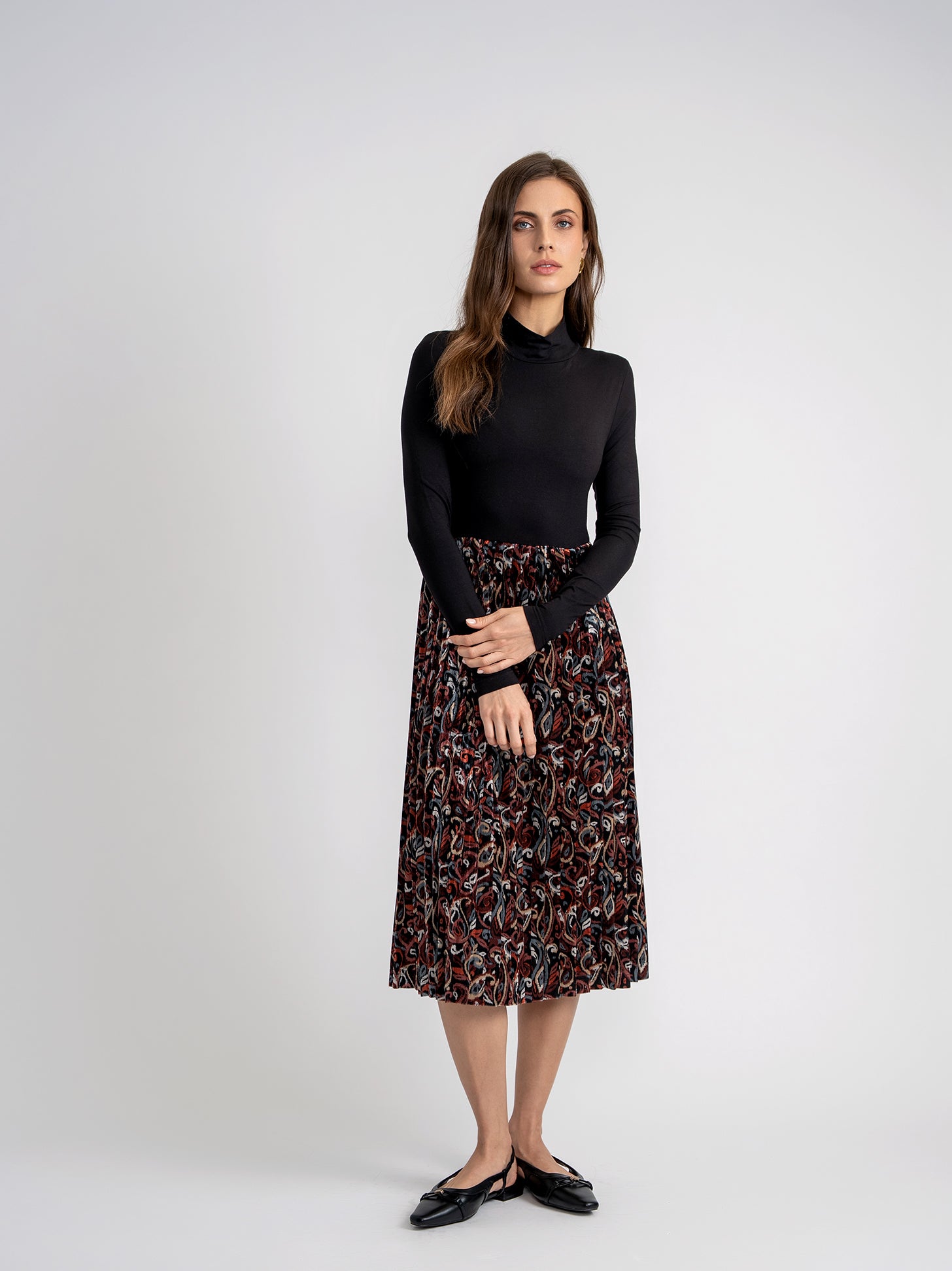 Harmony Pleated Dress in by Noni