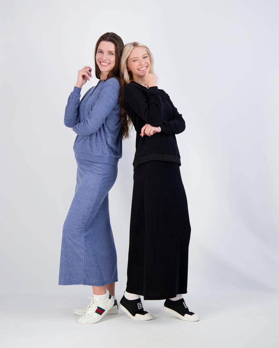 2 PC Teen Terry Set in by Unclear