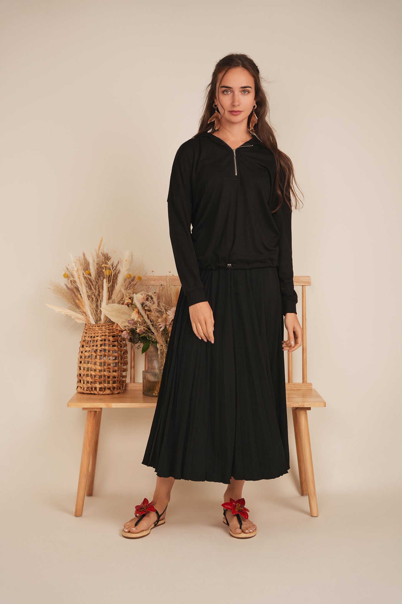 Hooded Bungee Sweatshirt in by Oops