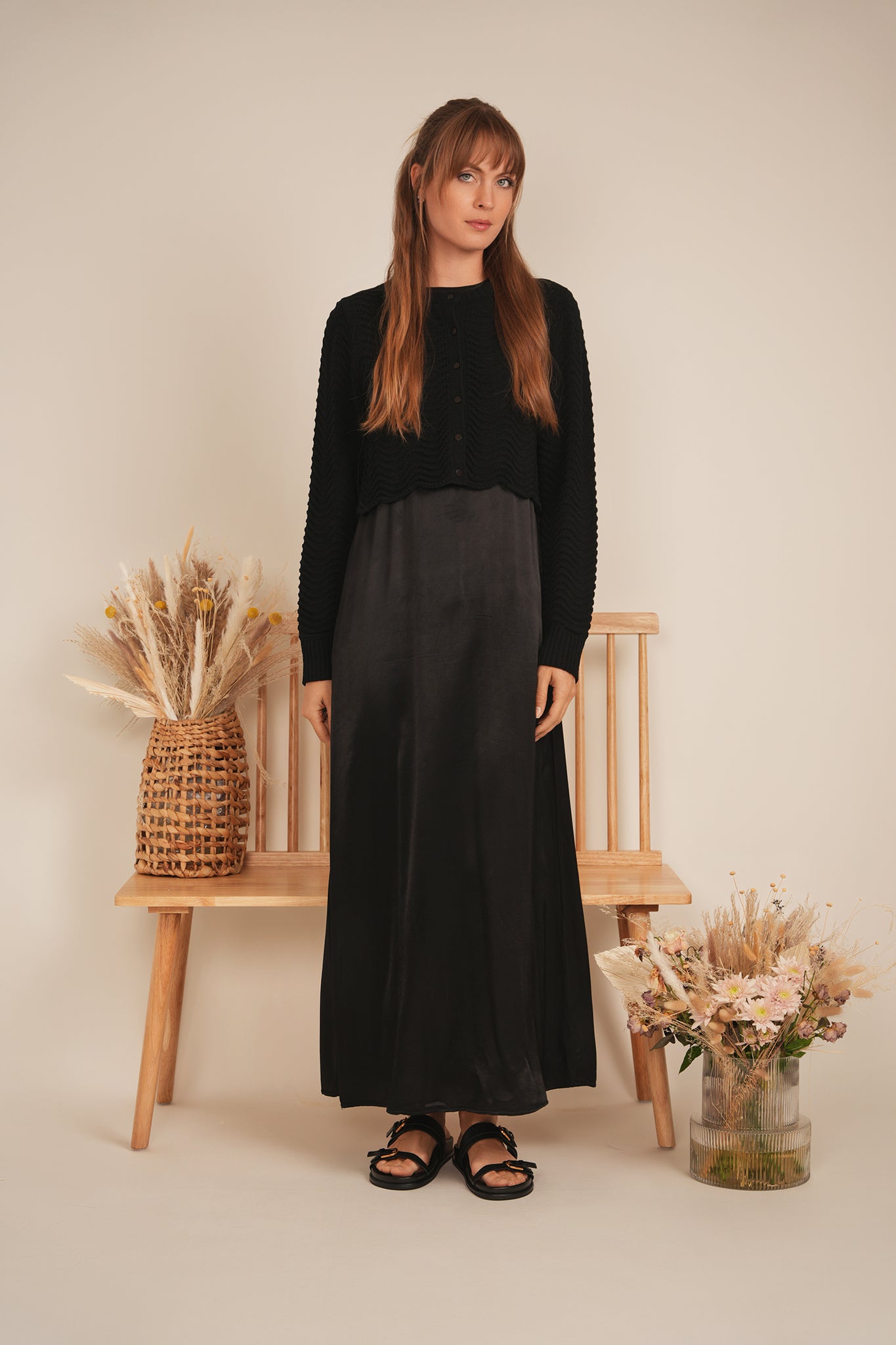 Cropped Wave Sweater in Black Cream by MiuMax