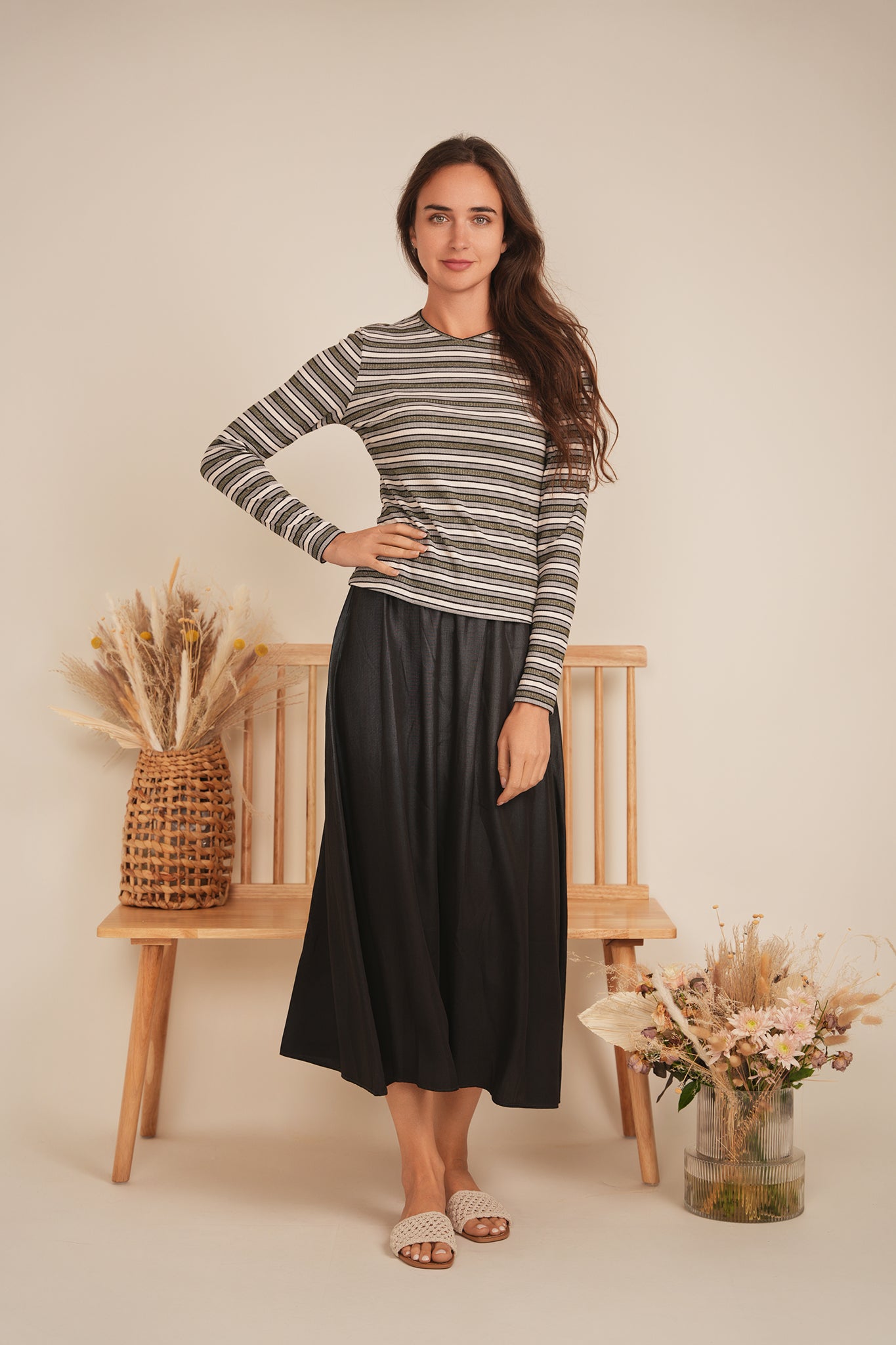 Striped Metalic V Neck Tee in by BuHu