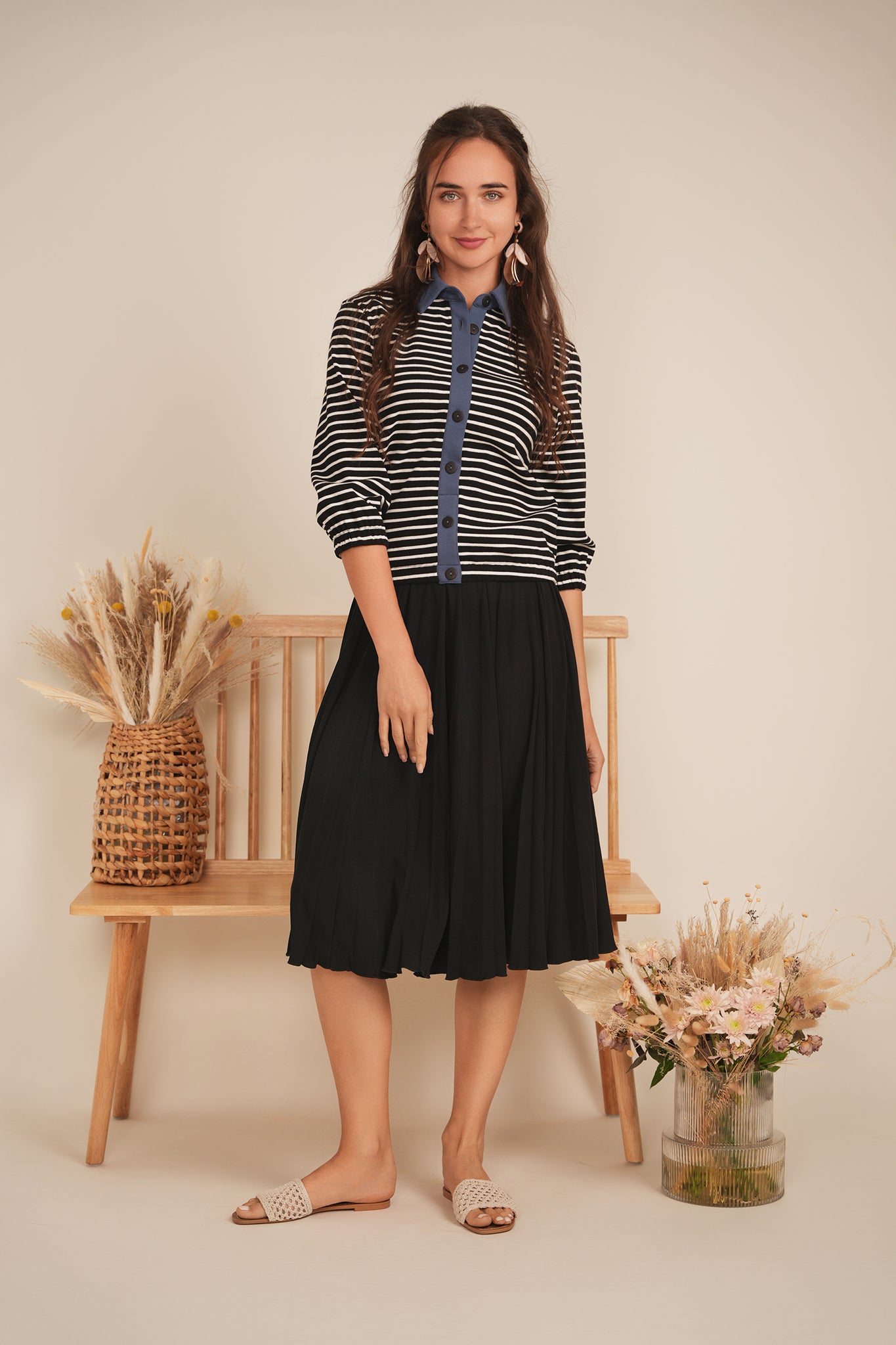 Short Pique Burst Pleated in by Mademoiselle