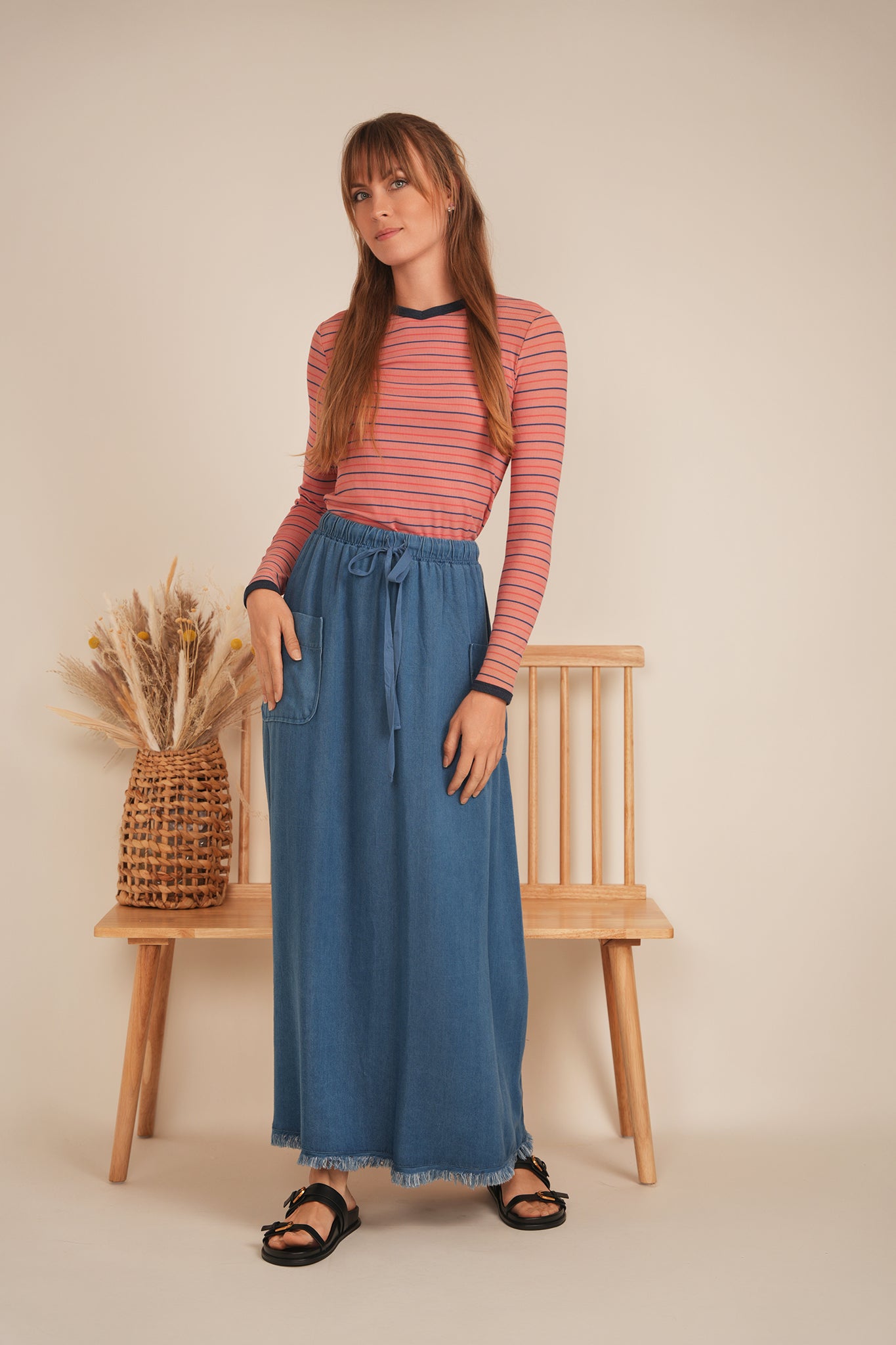 Ribbed Stripped V Neck Tee in by Faves