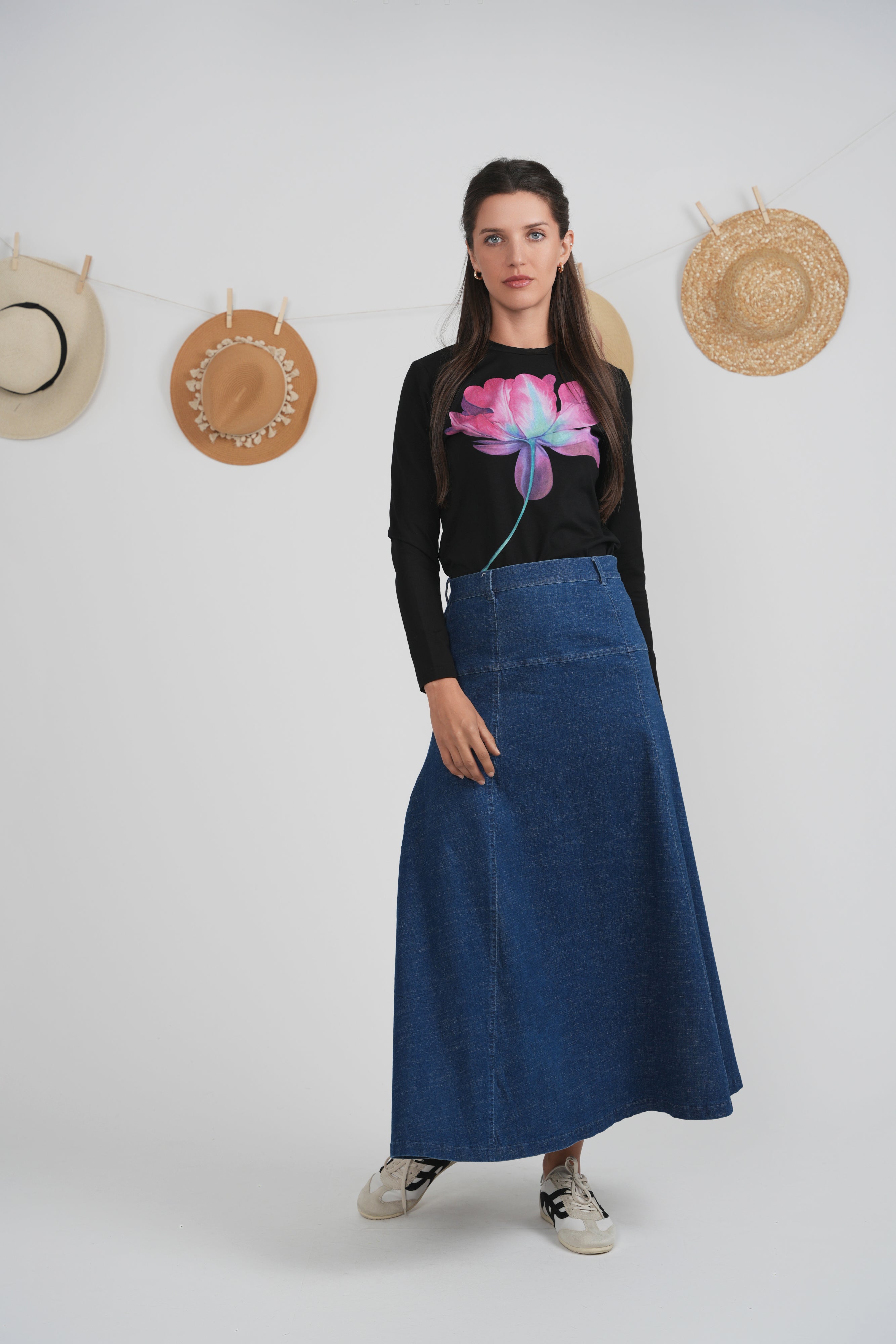 Cotton Printed Tee in by 24/7