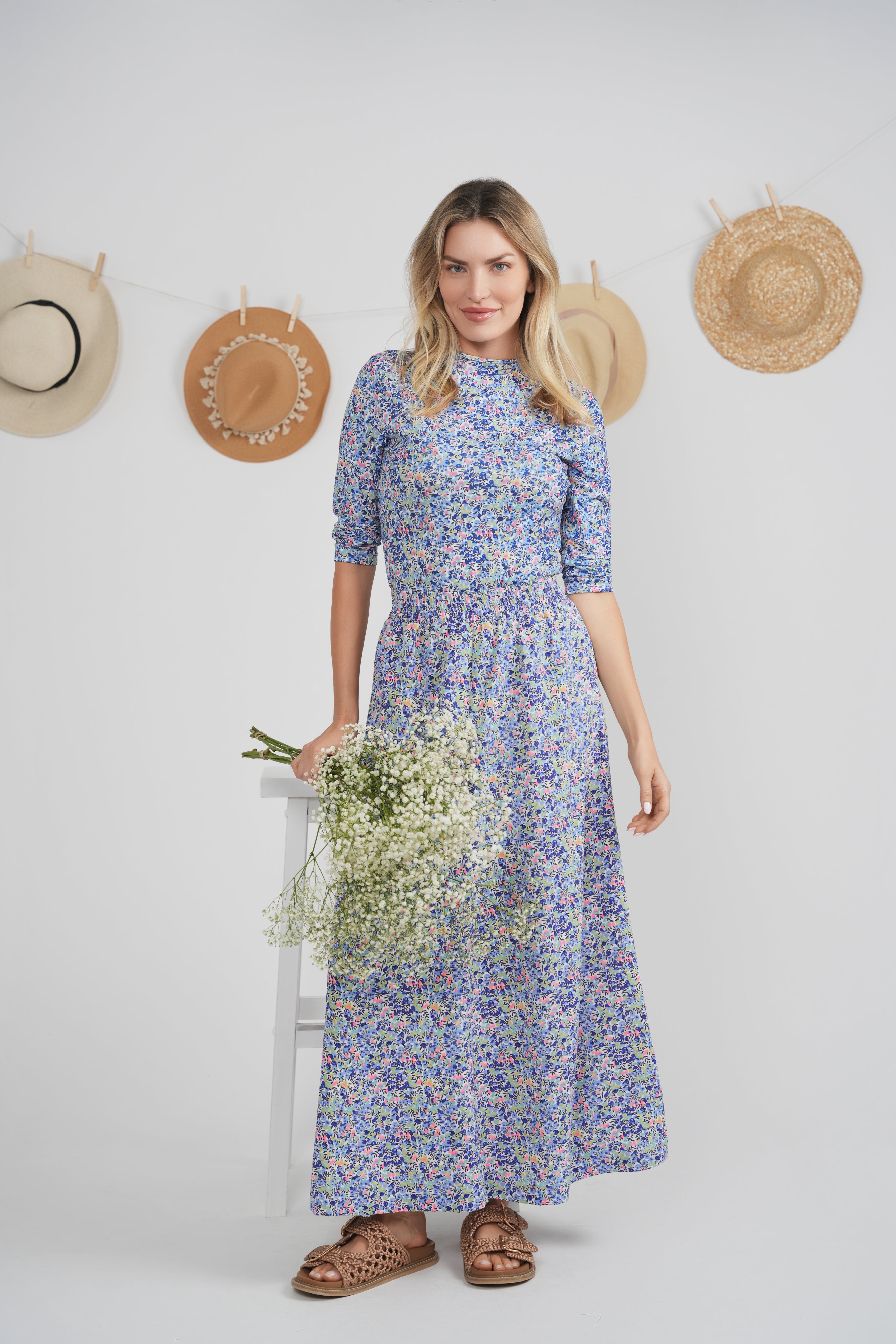 Printed Maxi Skirt in by Index