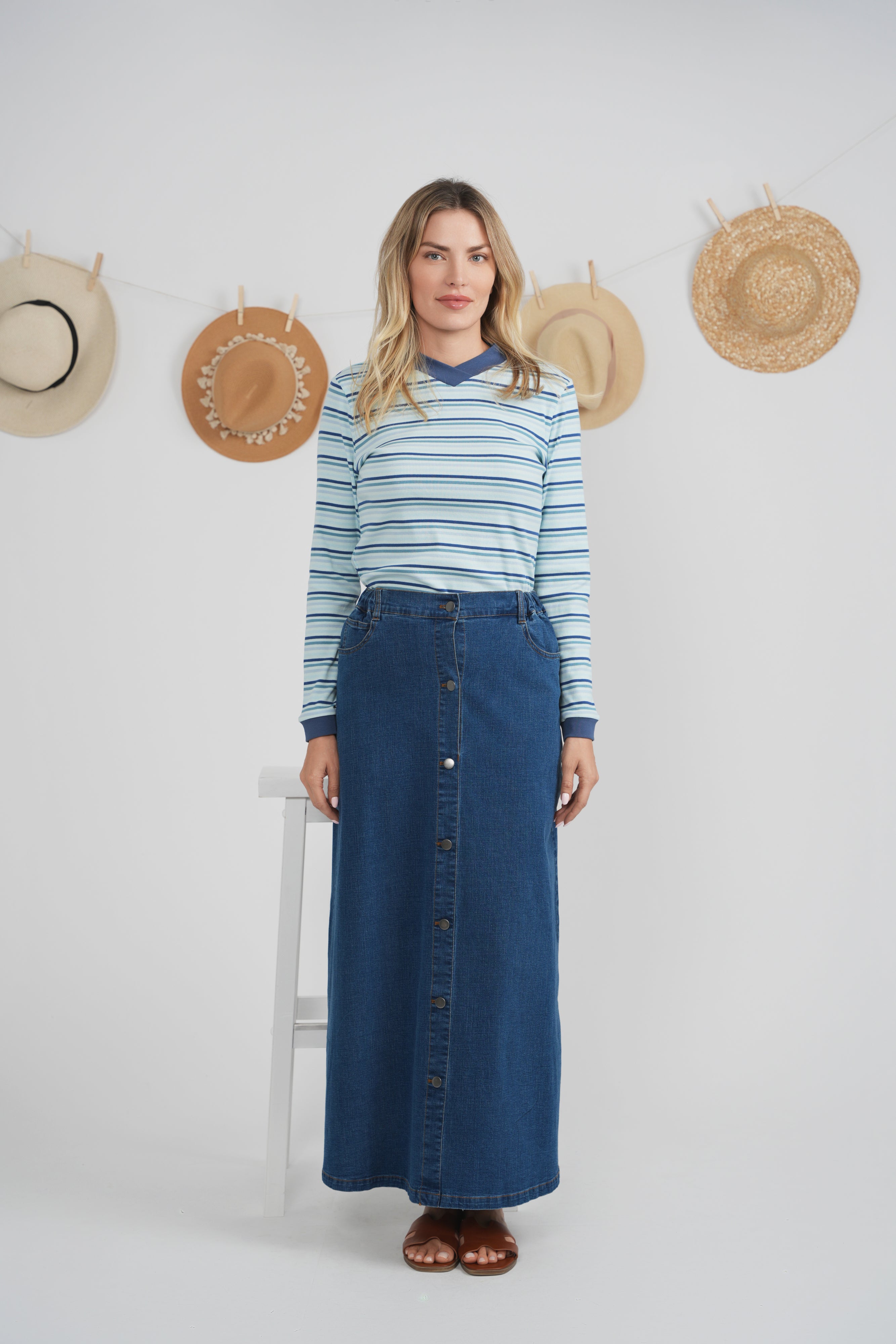 Striped V Neck Contrast Tee in by Positive