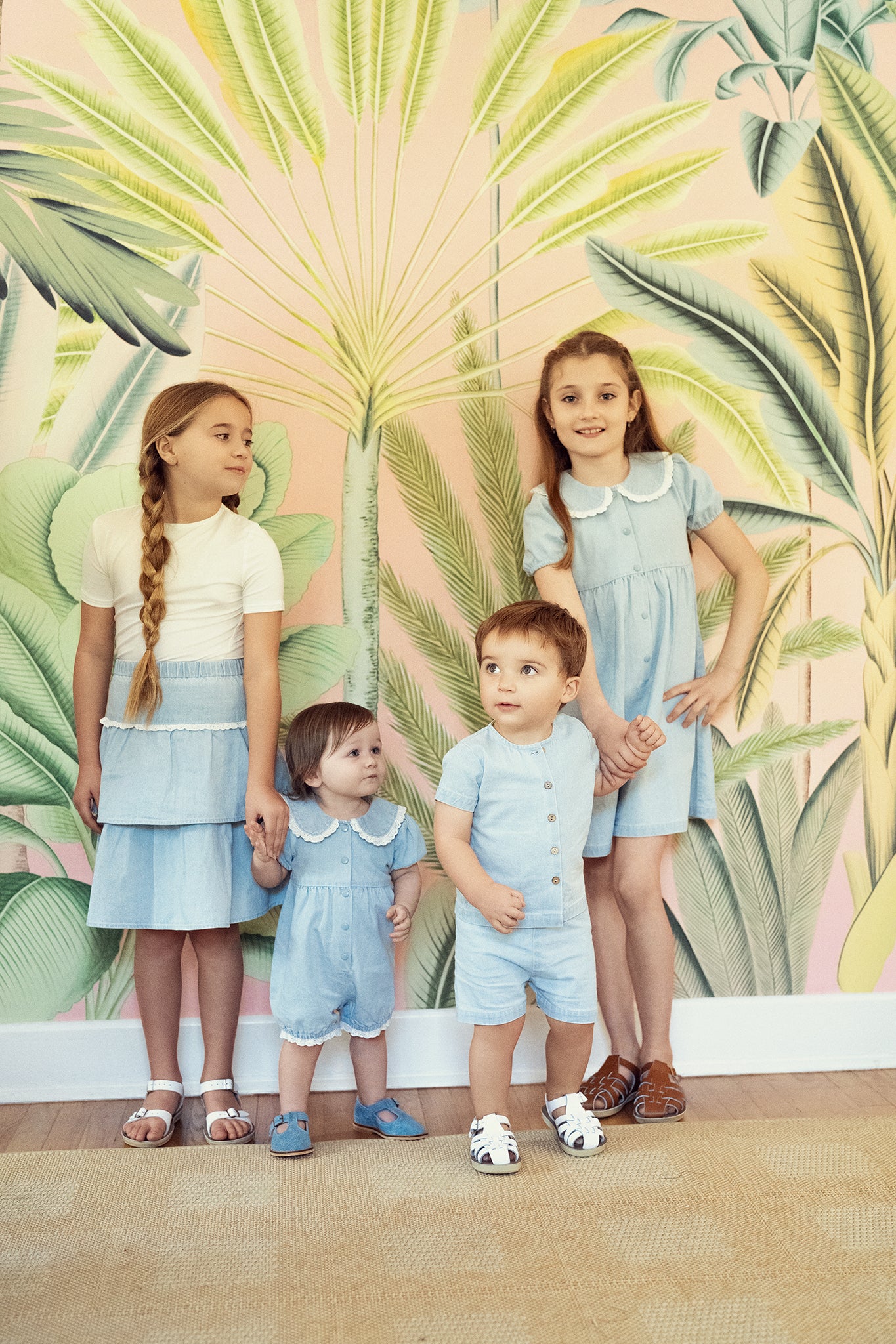 Denim 2 PCS Set in by Jolie Capri