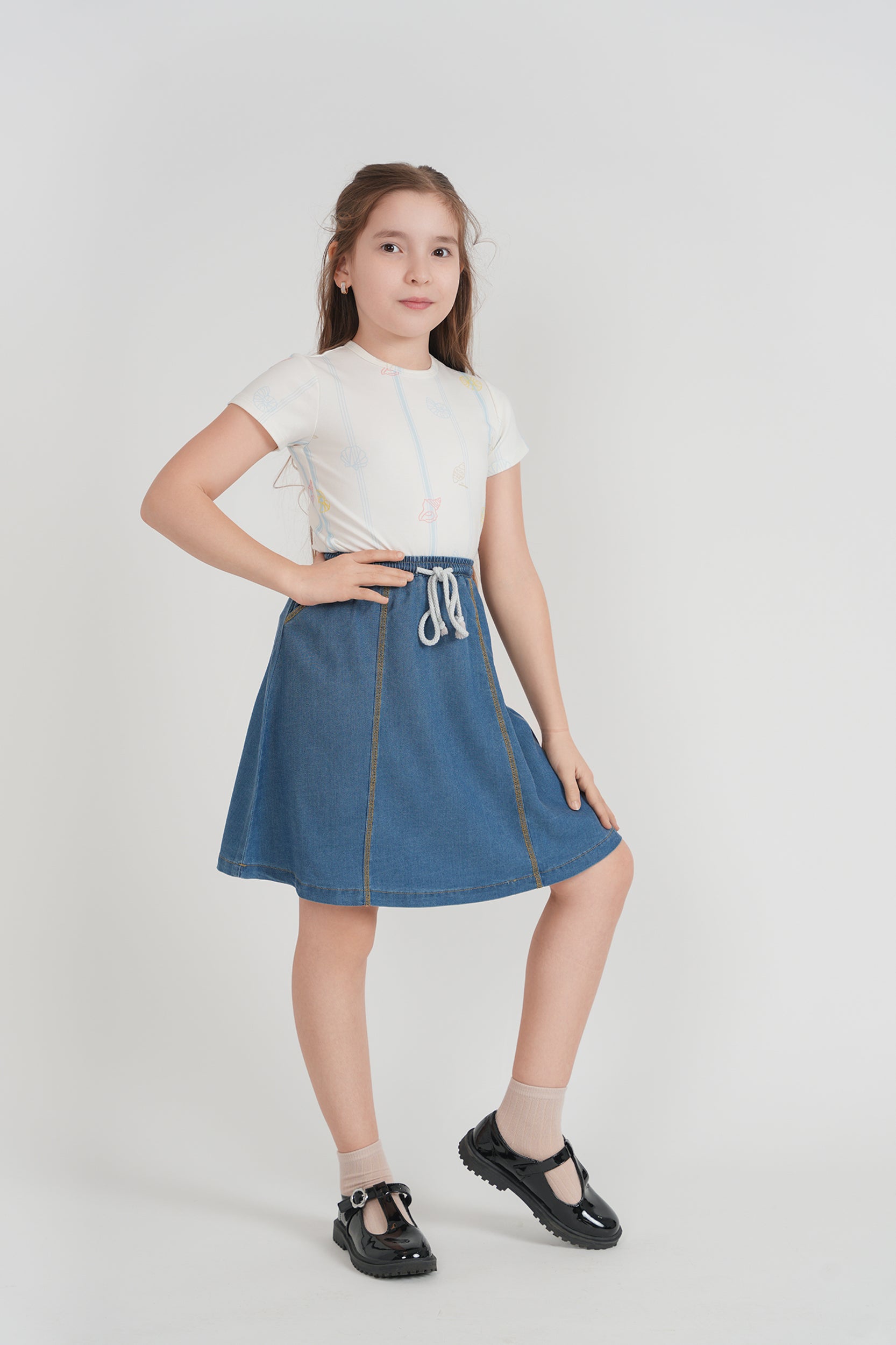 SeaShell Printed Tshirt in by Puddles