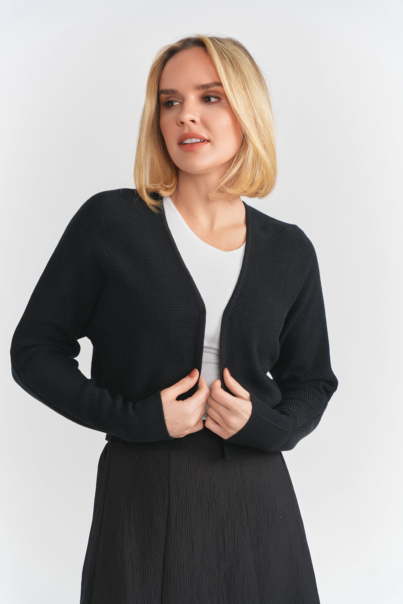 Paralel Lined Knit Cardigan