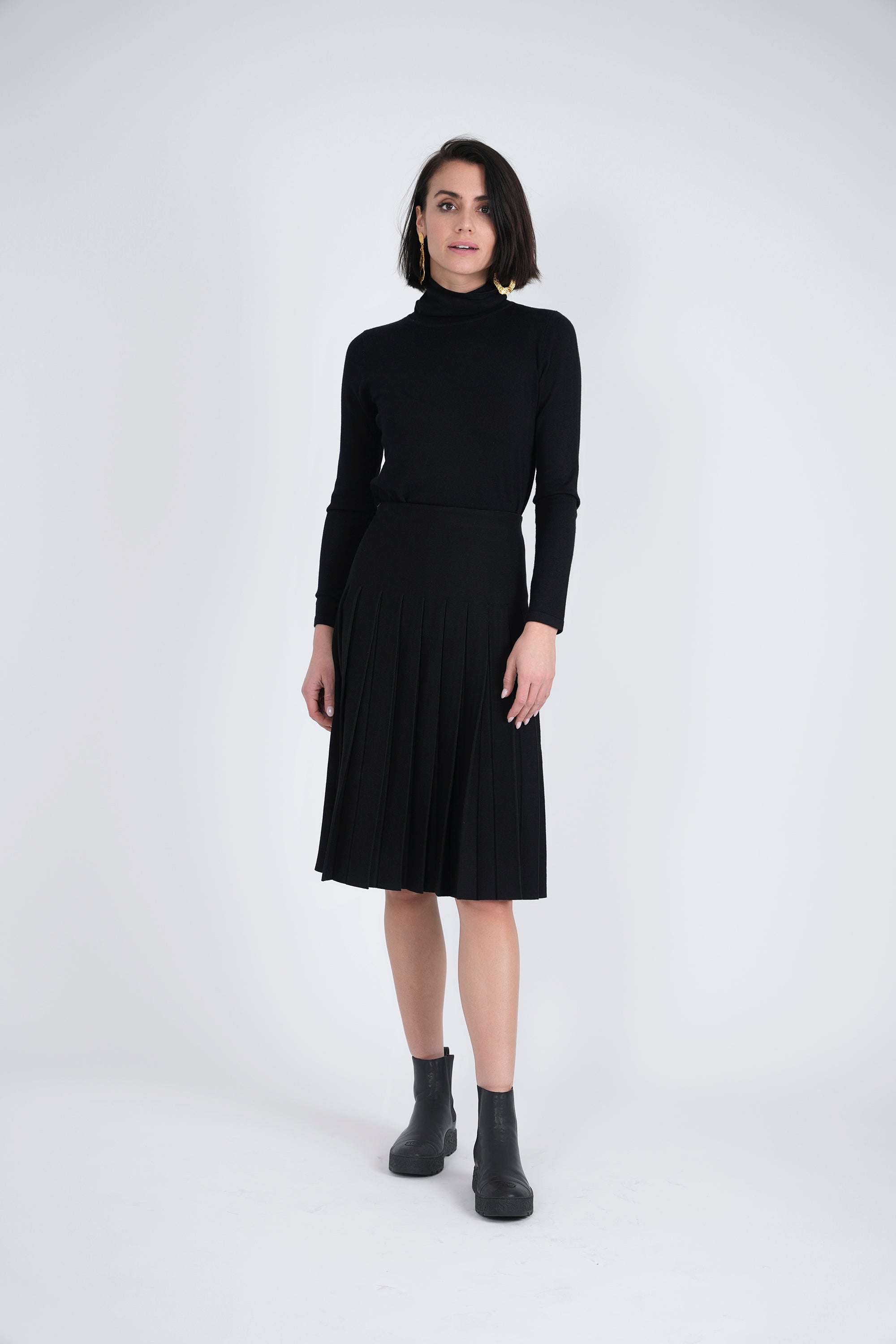 Knit Pleated Skirt in by Midi