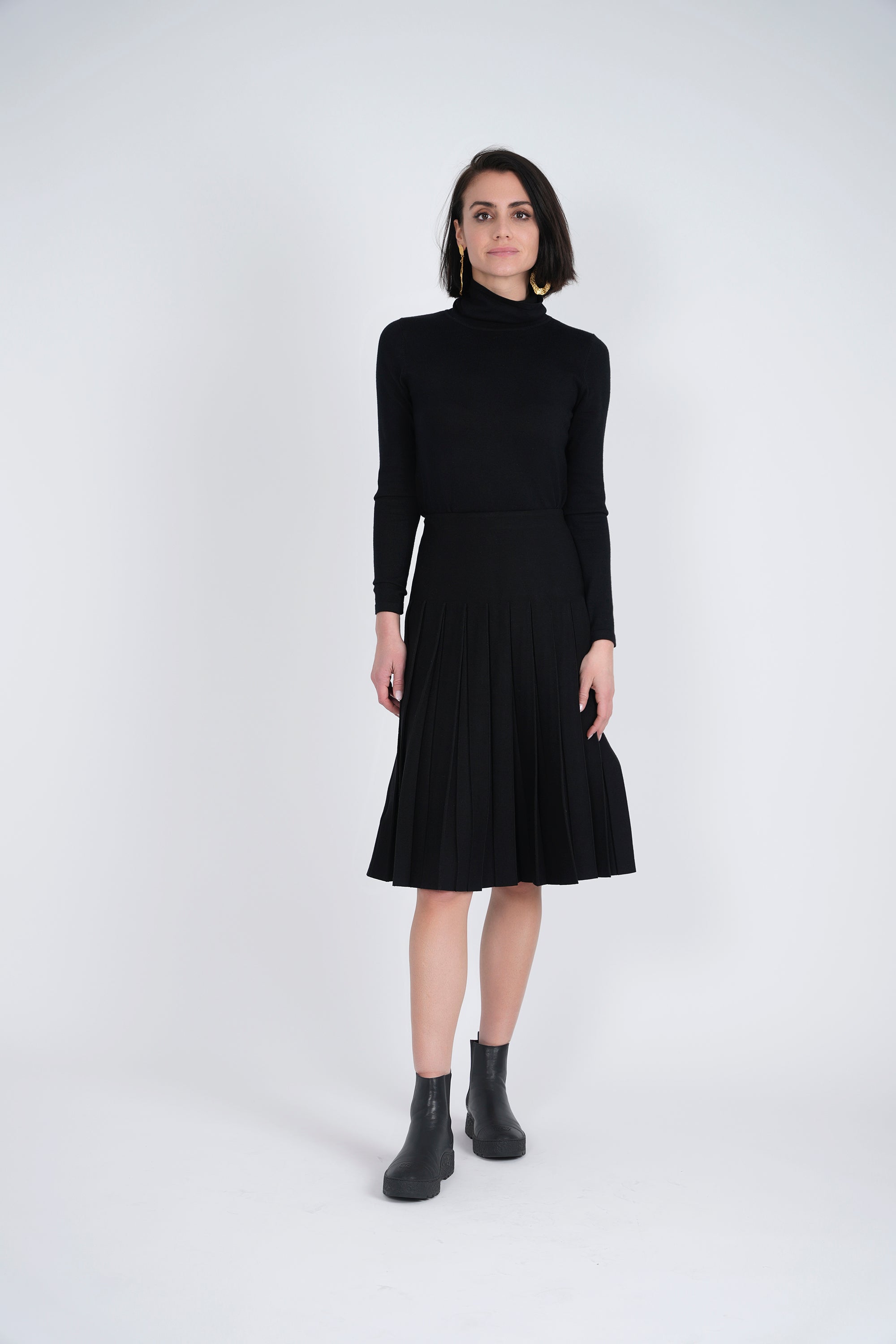 Knit Pleated Skirt in by Midi