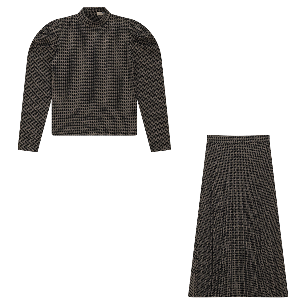 Knit Hound Tooth 2 PC Set in Stone by Club Malibu