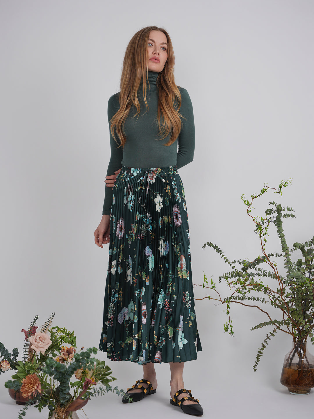 Accordian Pleated Printed Midi Skirt Ladies Skirt by {{ product_vemdor}}