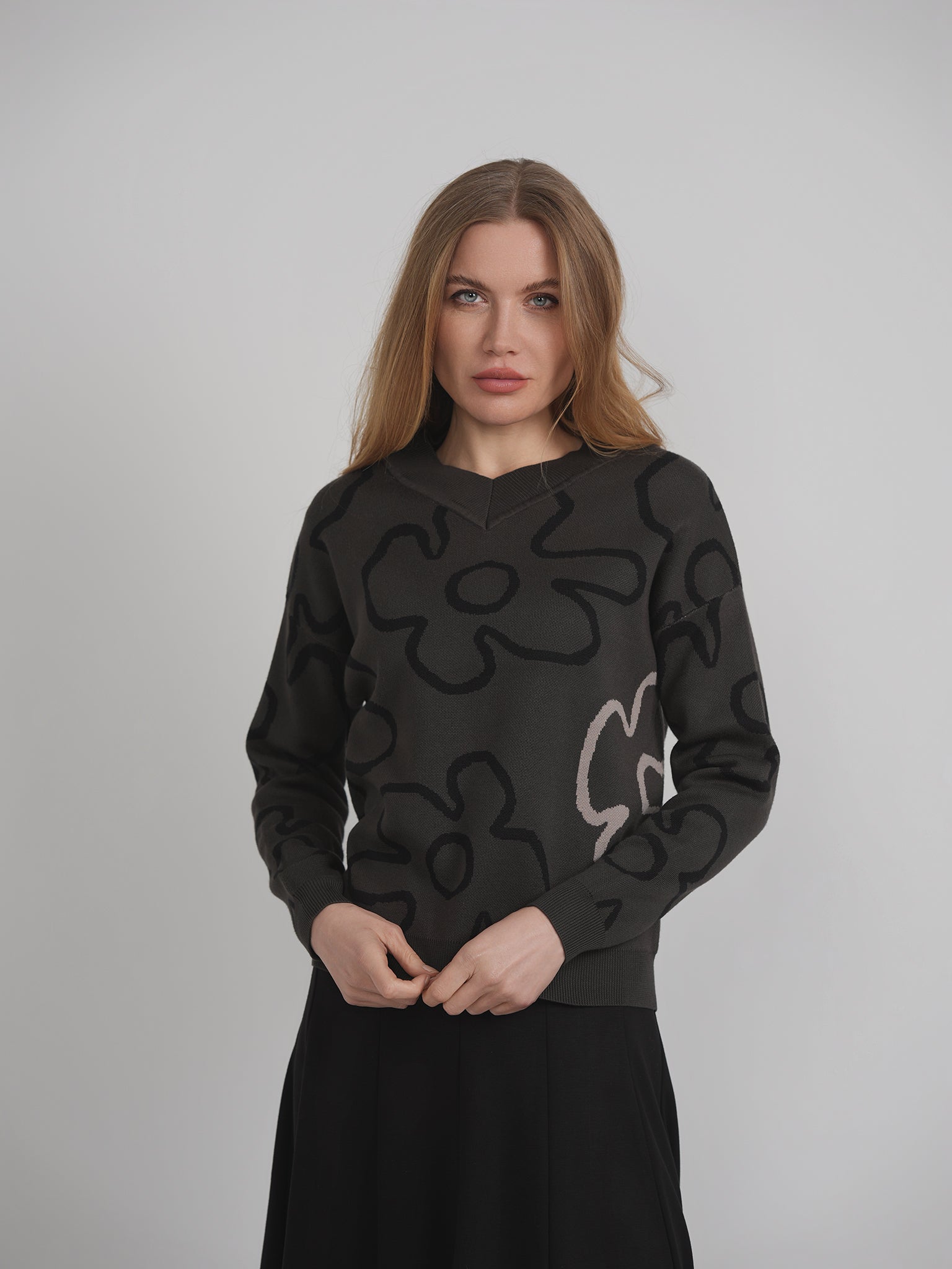 V Neck Floral Knit Sweater in by Diciannove