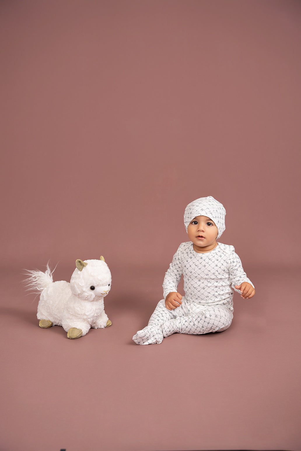 Printed Ribbed Onesie with Hat in by Fragile