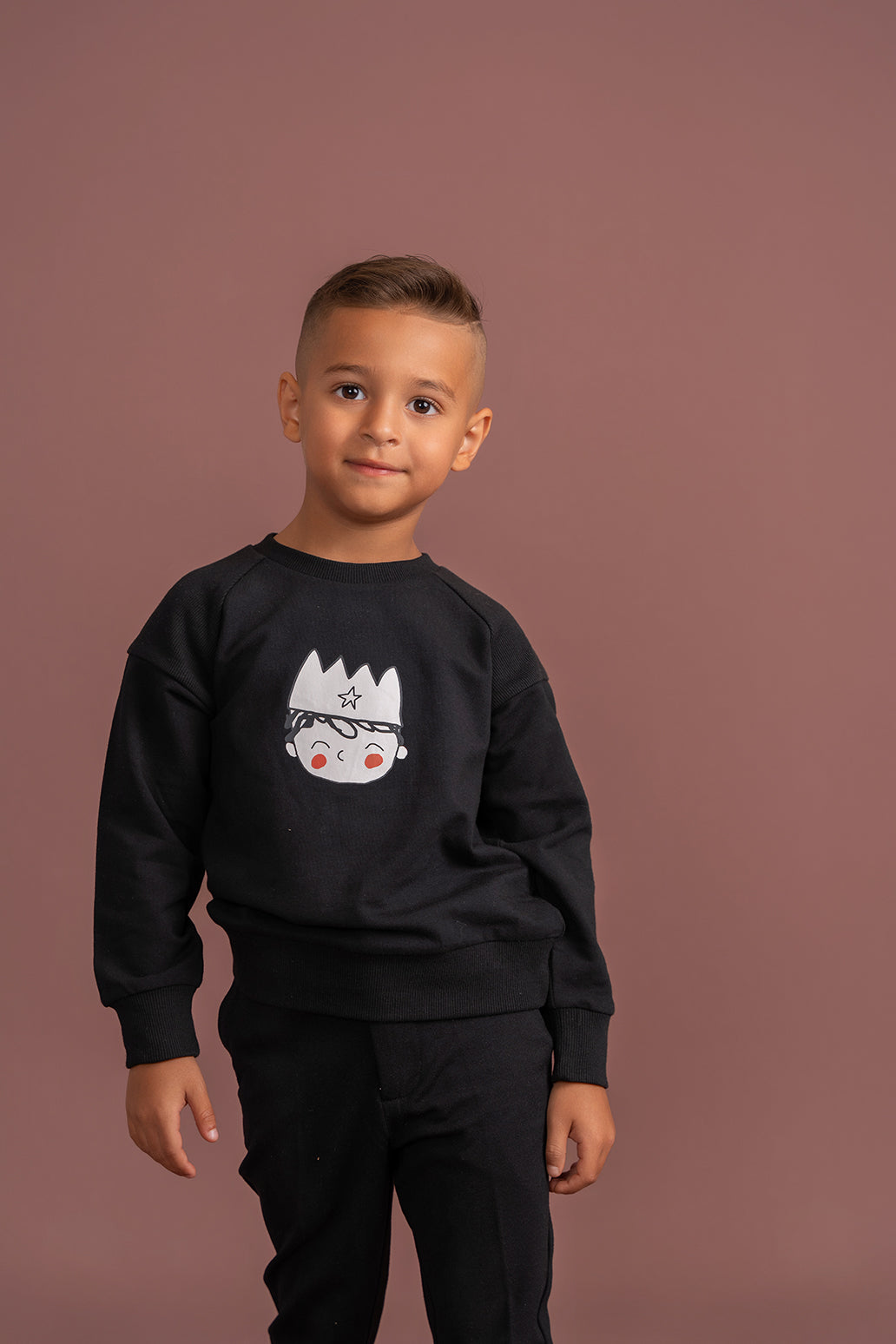 Crown Print Sweatshirt Boys Pullover by {{ product_vemdor}}