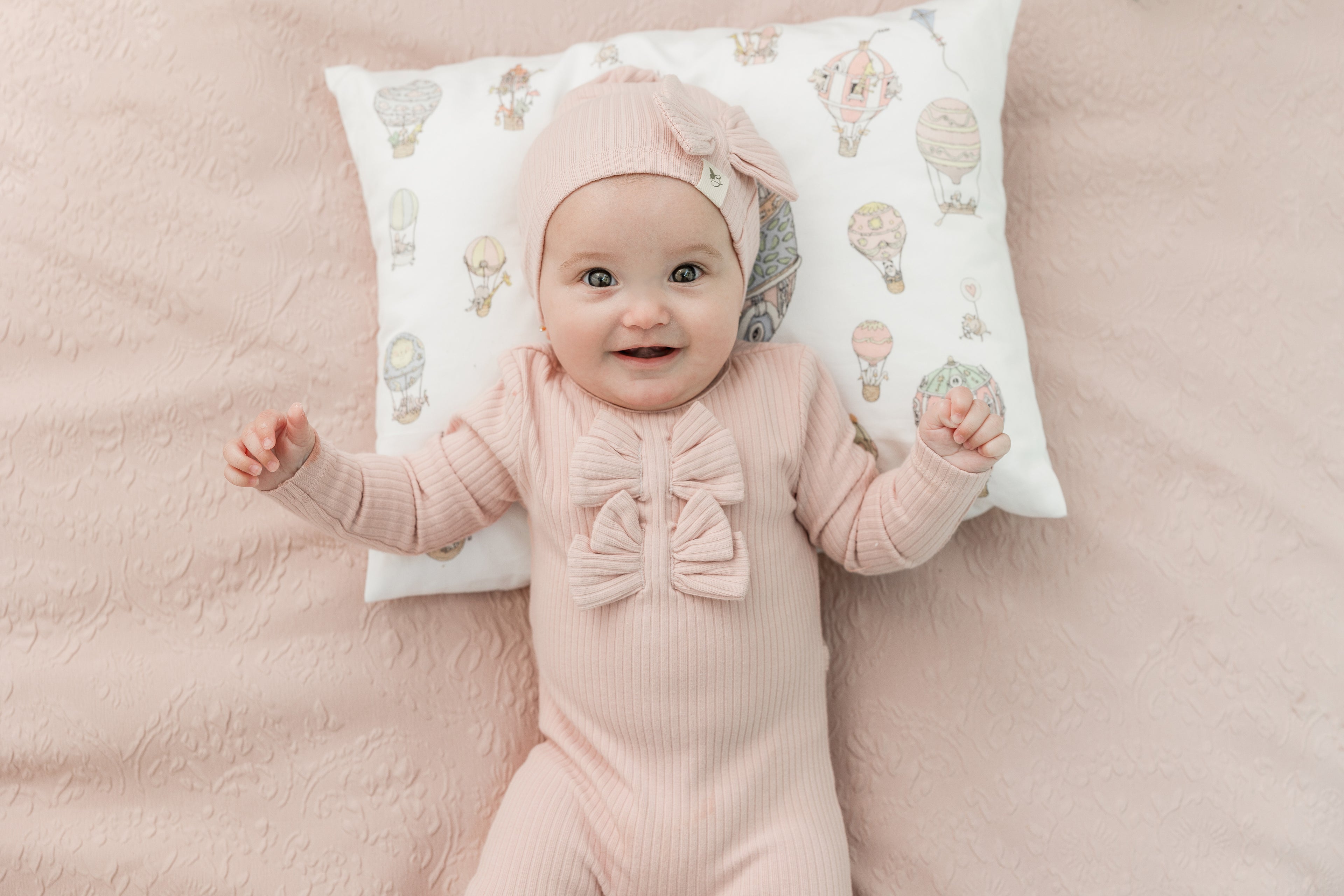 Bow Stitch Velour Onesie with Hat in by Bebe Bella