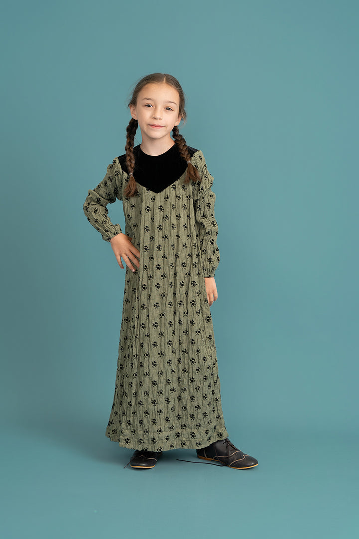 Woven Crinkle Flocked Robe Girls Dress by {{ product_vemdor}}