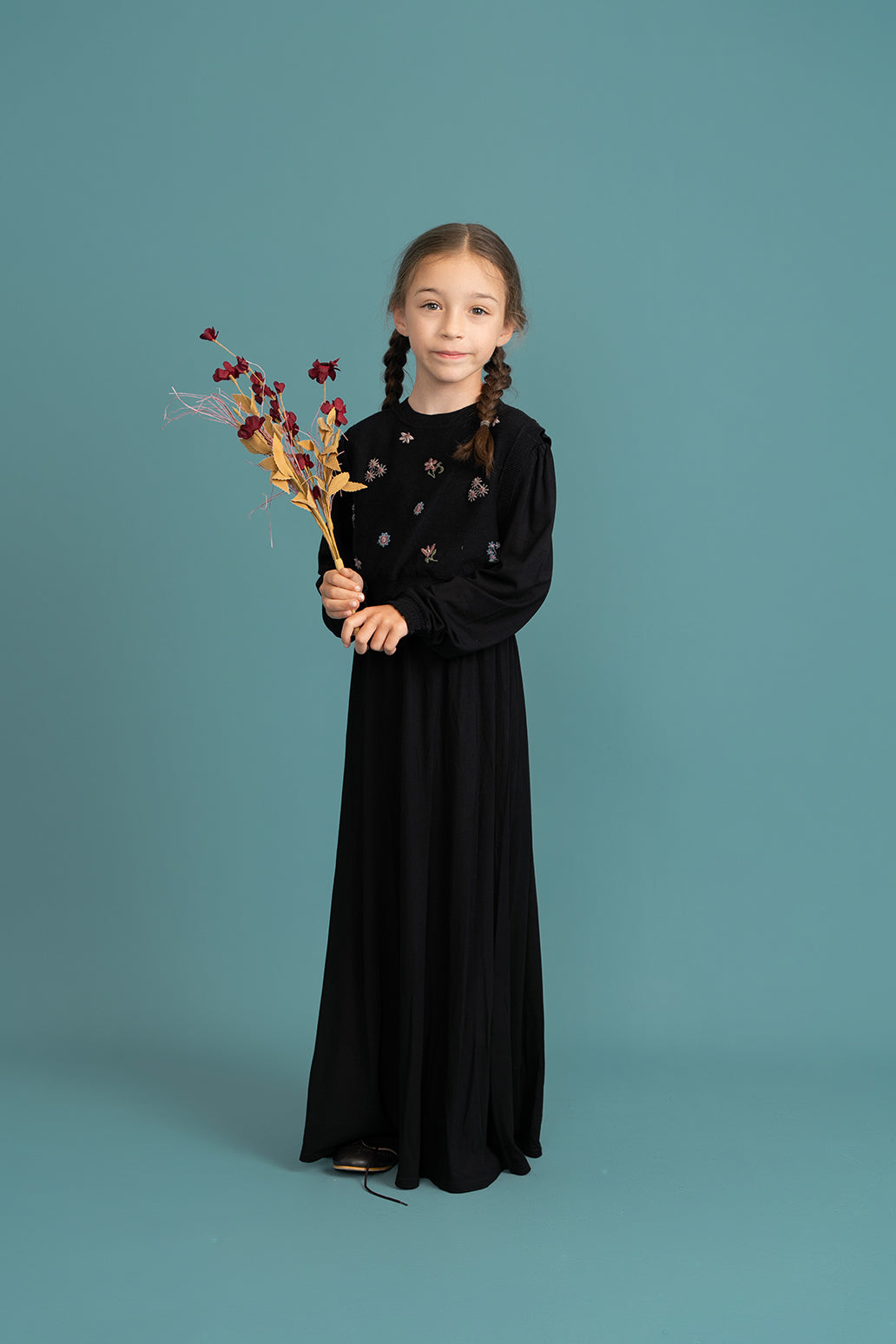 Emboridered Vest with Modal Robe 2 pc Girls Set by {{ product_vemdor}}