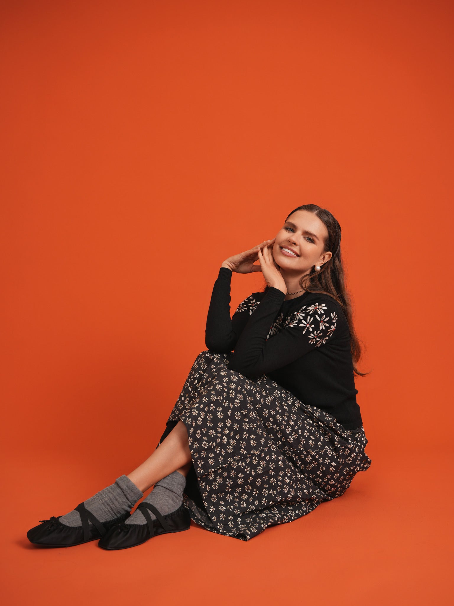 Woven Floral 2Pc Set in Black by Noni