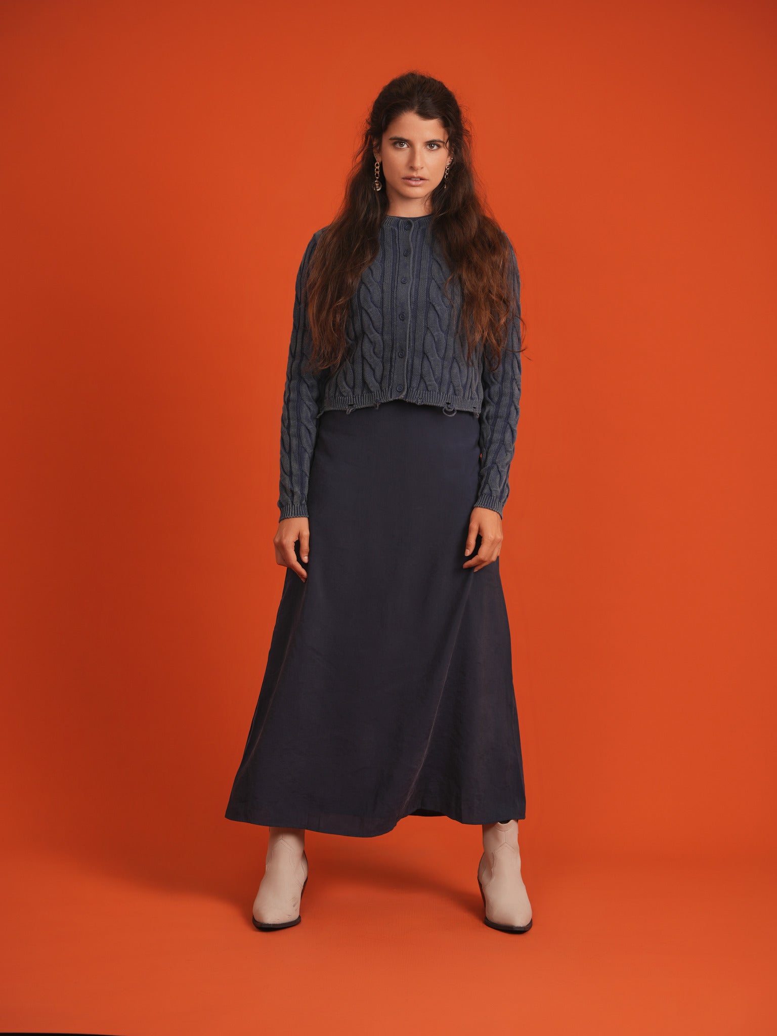 V-Neck Suede Jumper in Olive by Noni