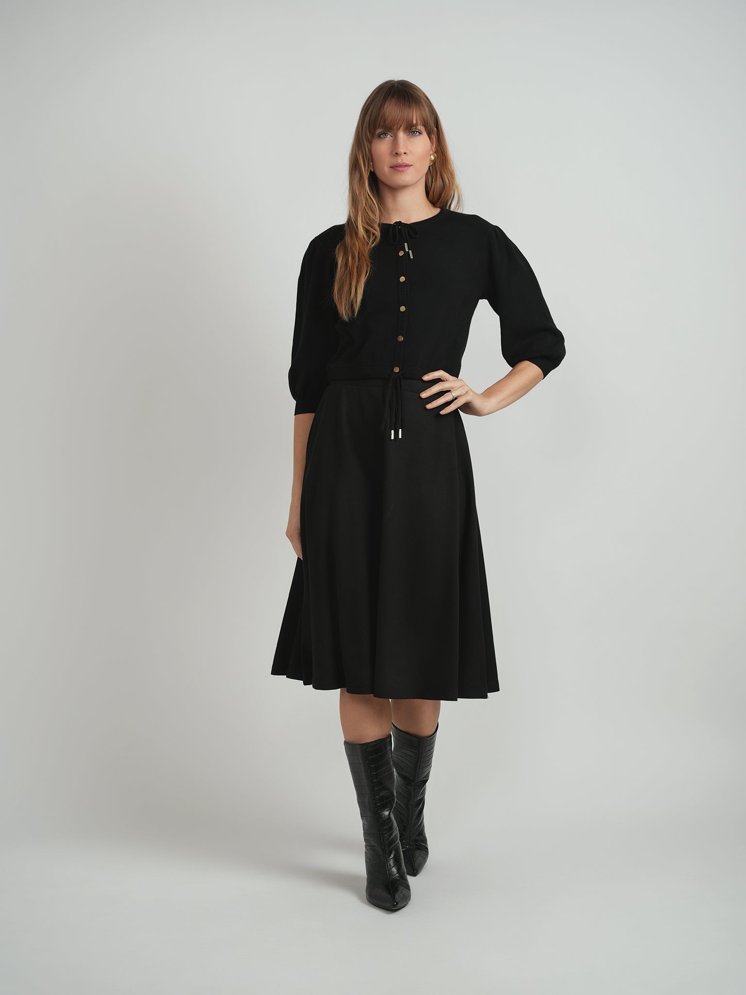 Cropped Knit Cardigan in Black by Milan Italy