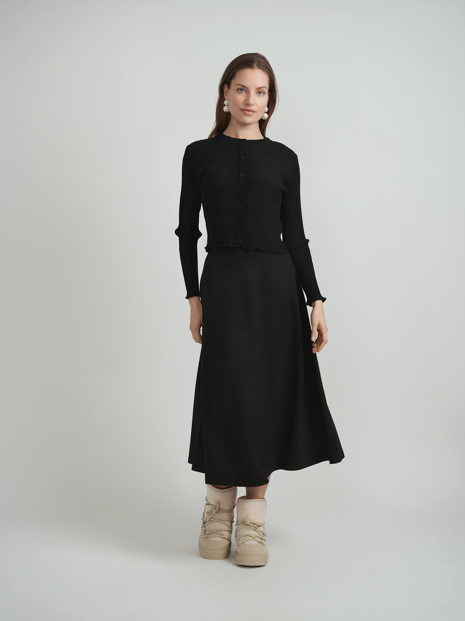 Wide Rib Cropped Knit Cardigan in Cream by QEW