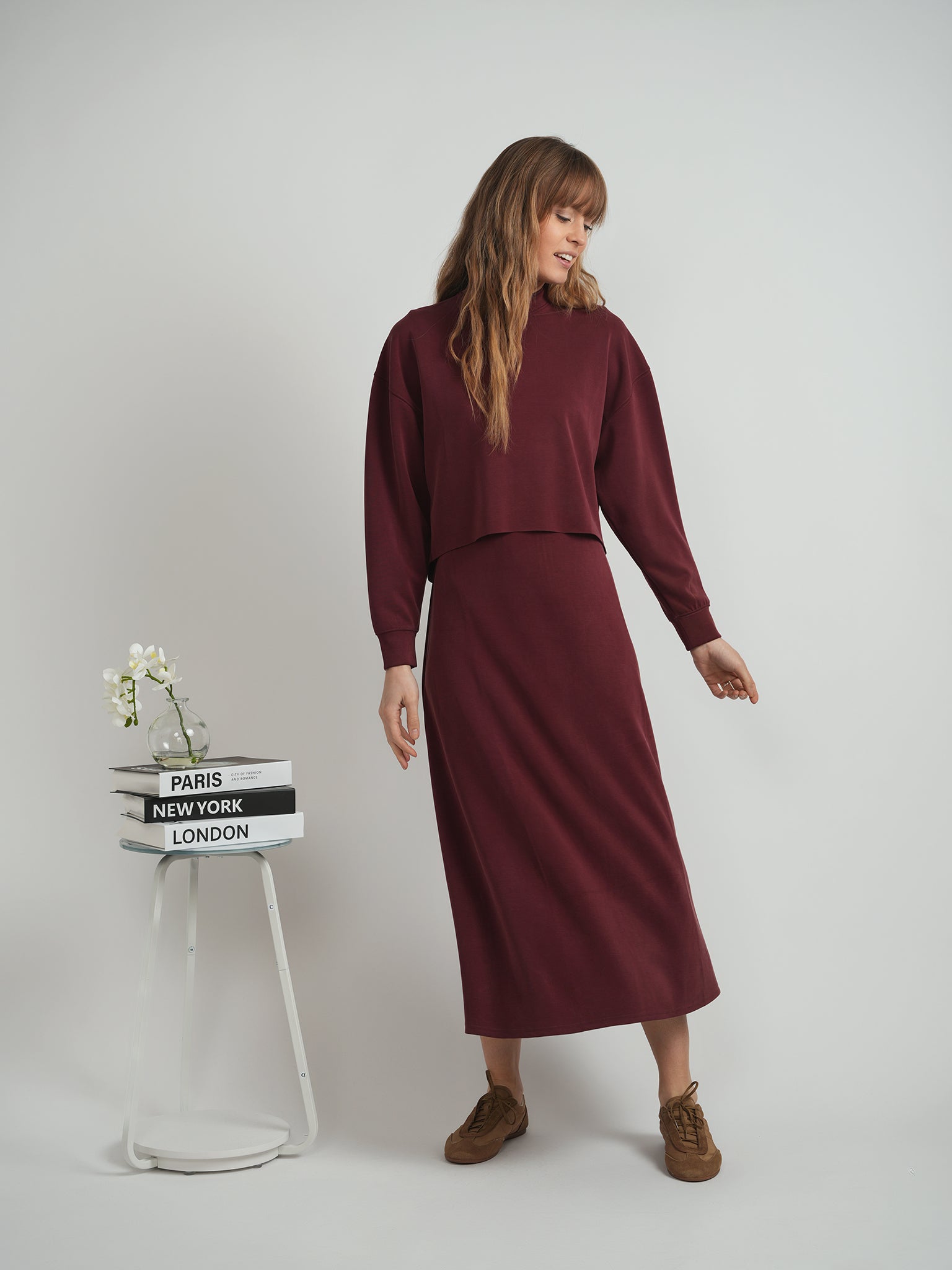 Ribbed V Neck Cropped Sweat Shirt in by Spades