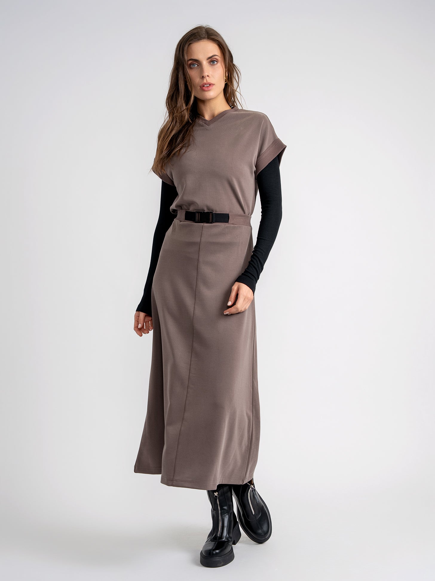 Midi Buckle Skirt in by Aspect