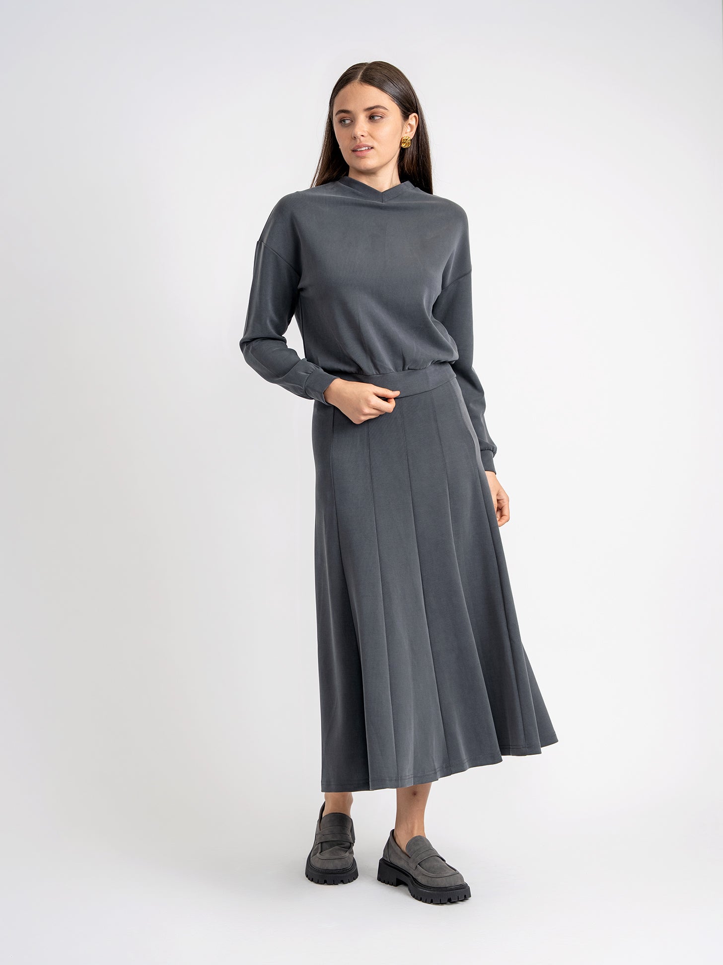 Drop Shoulder Crop Top in by Aspect