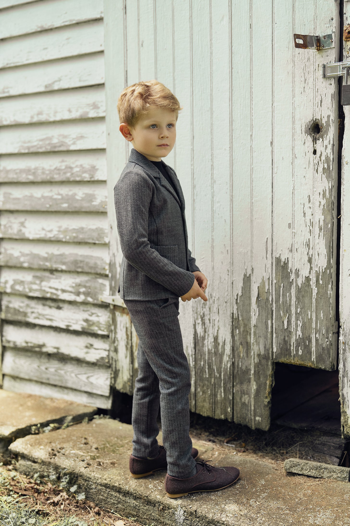 Herringbone Stretch Blazer in by Space Grey