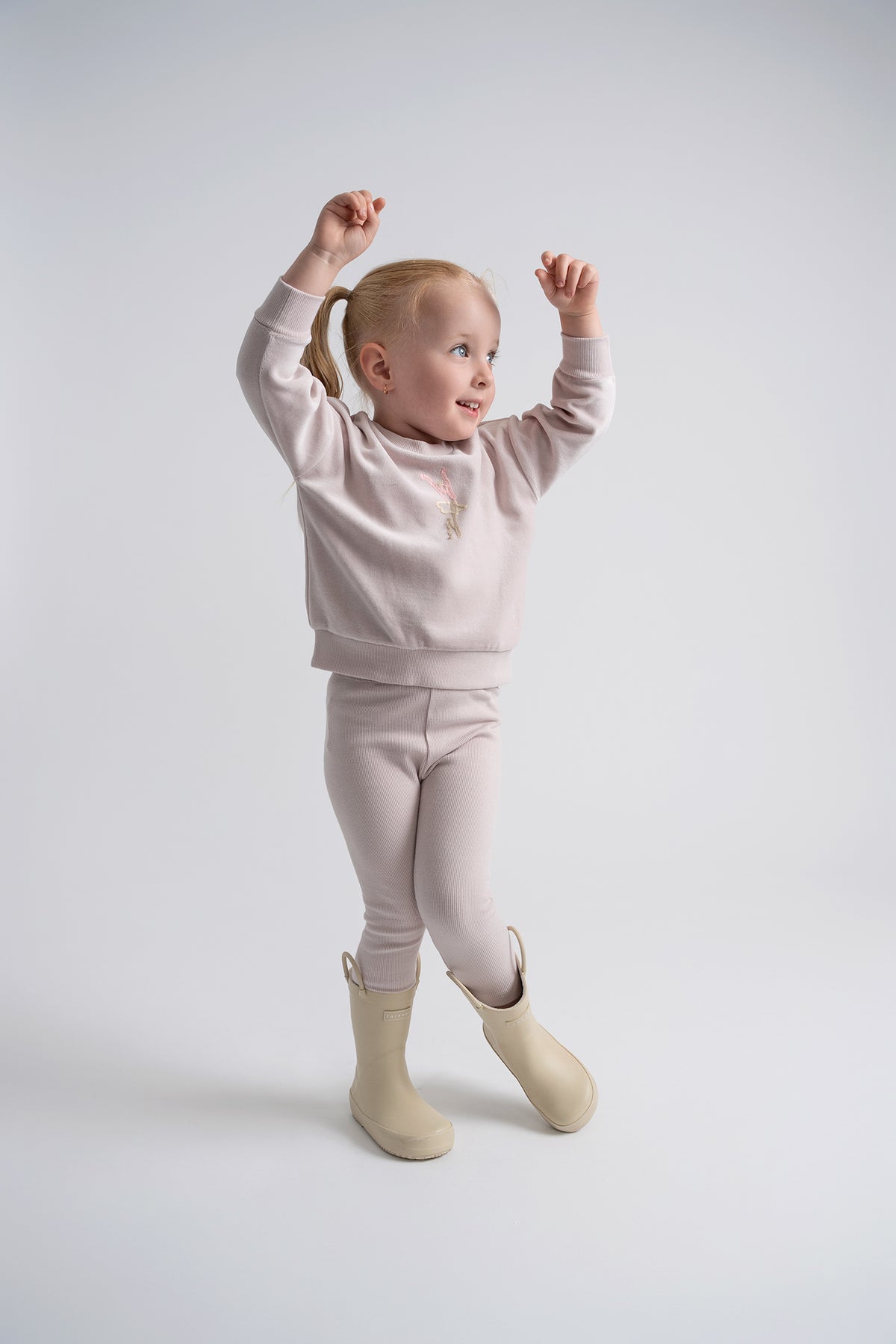 Cowboy Embroidered Set in by Space Grey