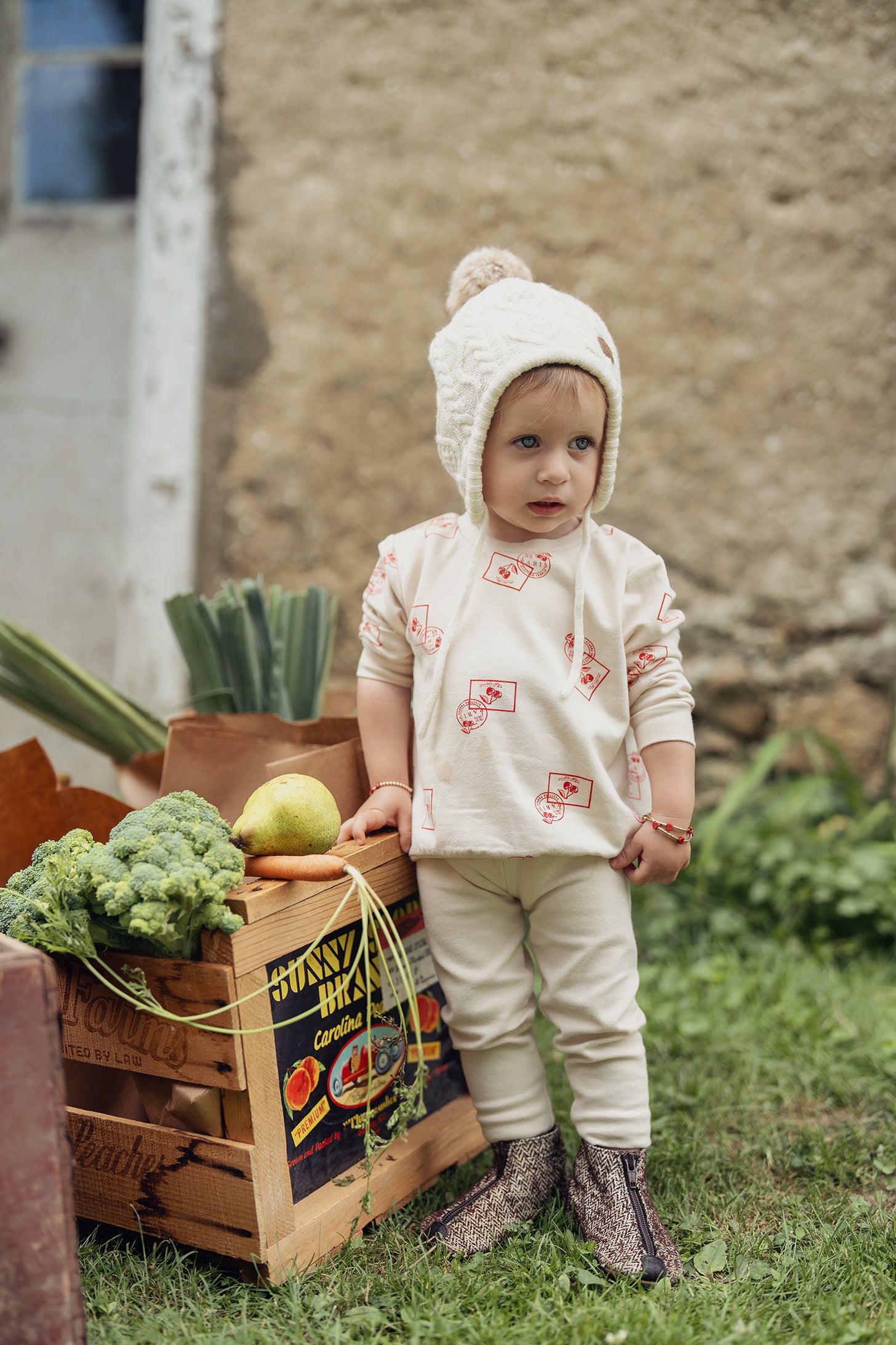 Stamp Print 2Pc Set in by Puddles