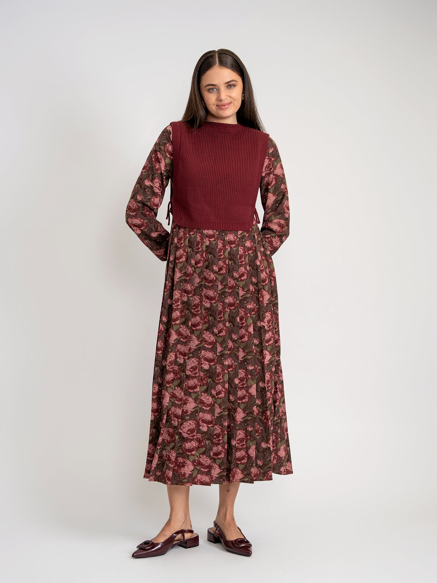 Floral Print Dress with Vest in by Noni