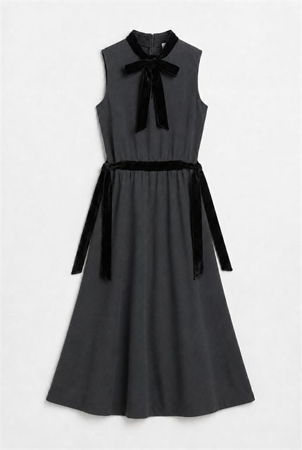 Wool Jumper With Velvet Trim in Charcoal by Club Malibu