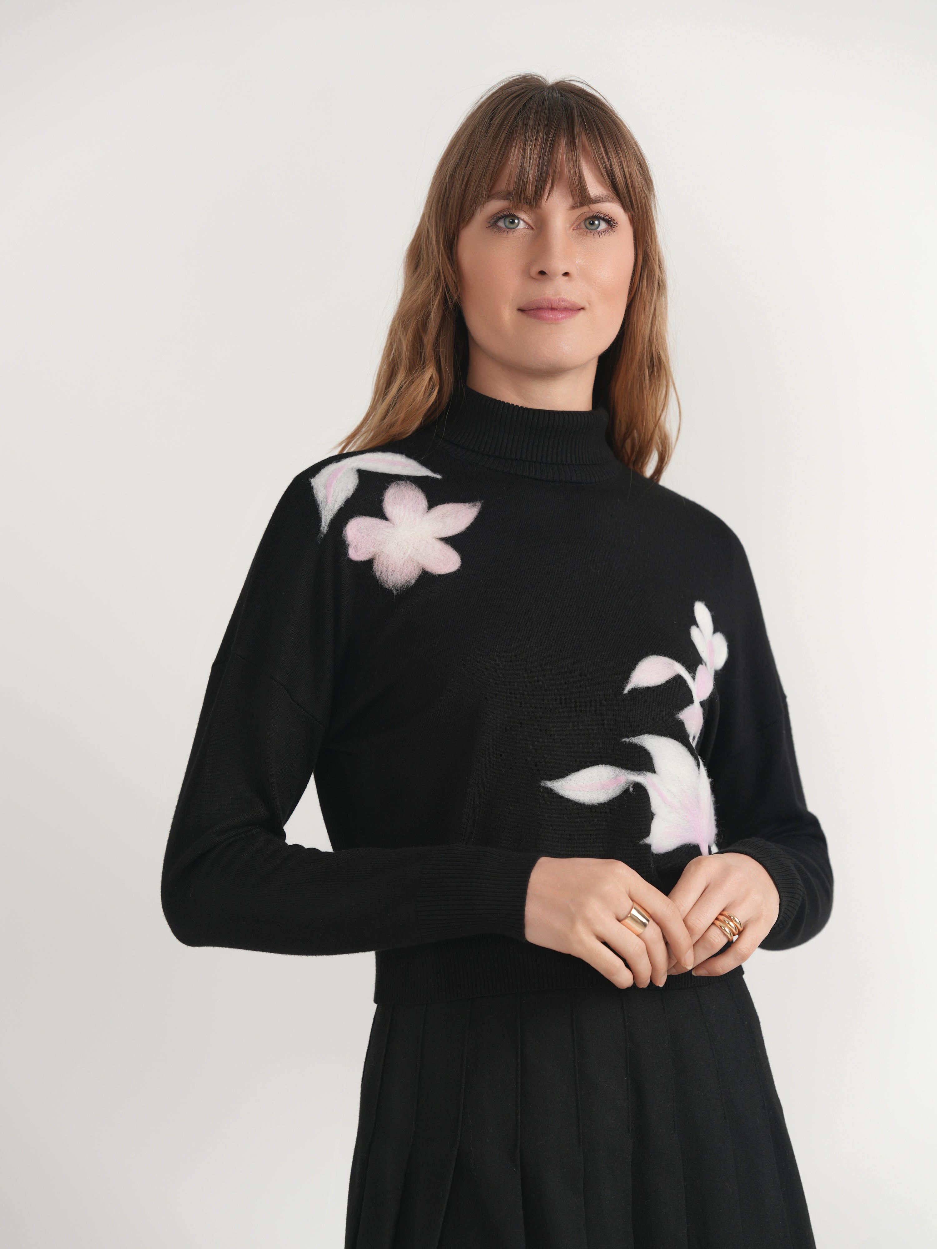 Cropped Knit Turtle Neck in Dark Olive by Versatile
