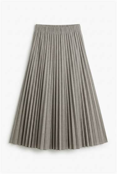 Midi Length Crinkle Pleating Skirt in Grey by Aspect