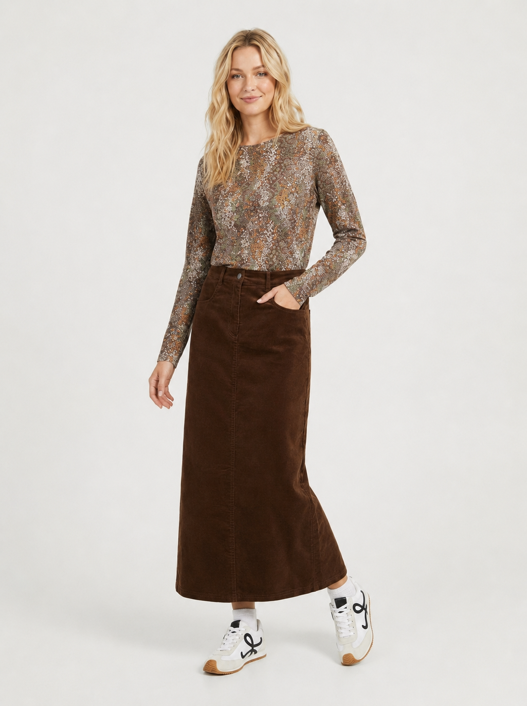 Tee In A Stretchy Fabric in Tan by Legend