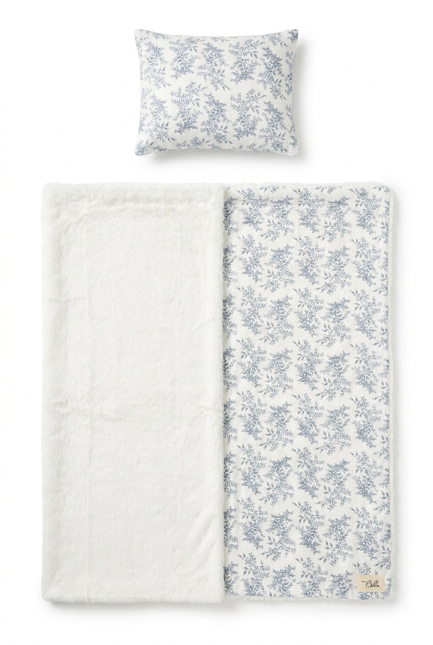 Gauze And Fur Blanket And Pillow Set in Ivory Blue One Size by Bebe Bella