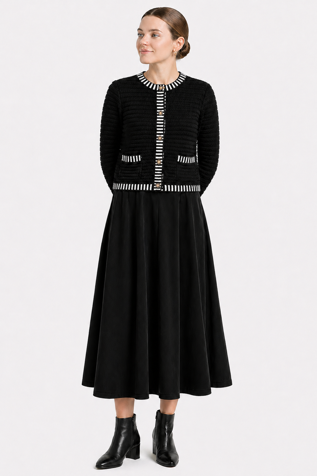 Rib Striped Trim Knit Vest in Black Cream by Noni