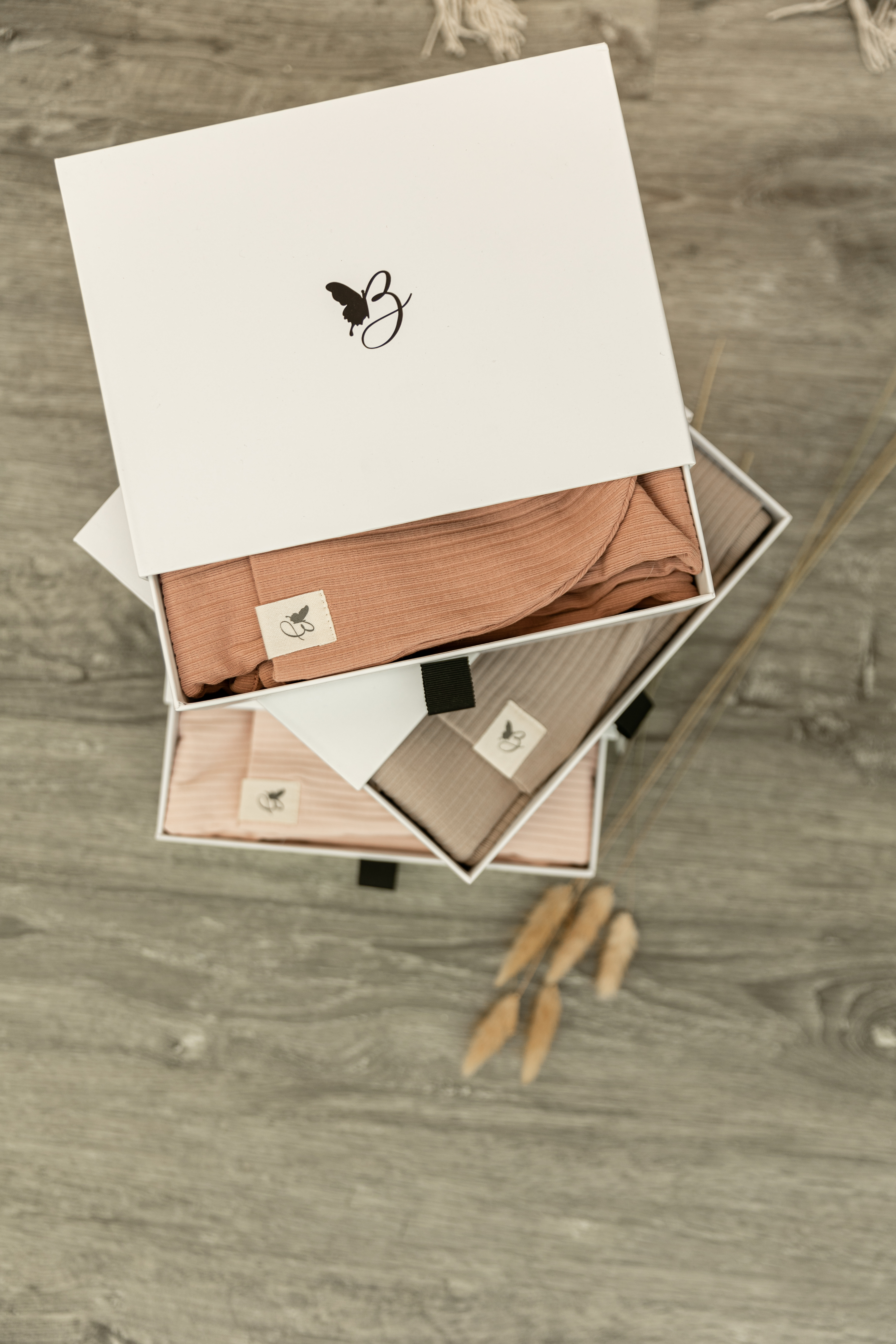 Gift Boxed Rib Swaddle Set in White New Born by Bebe Bella