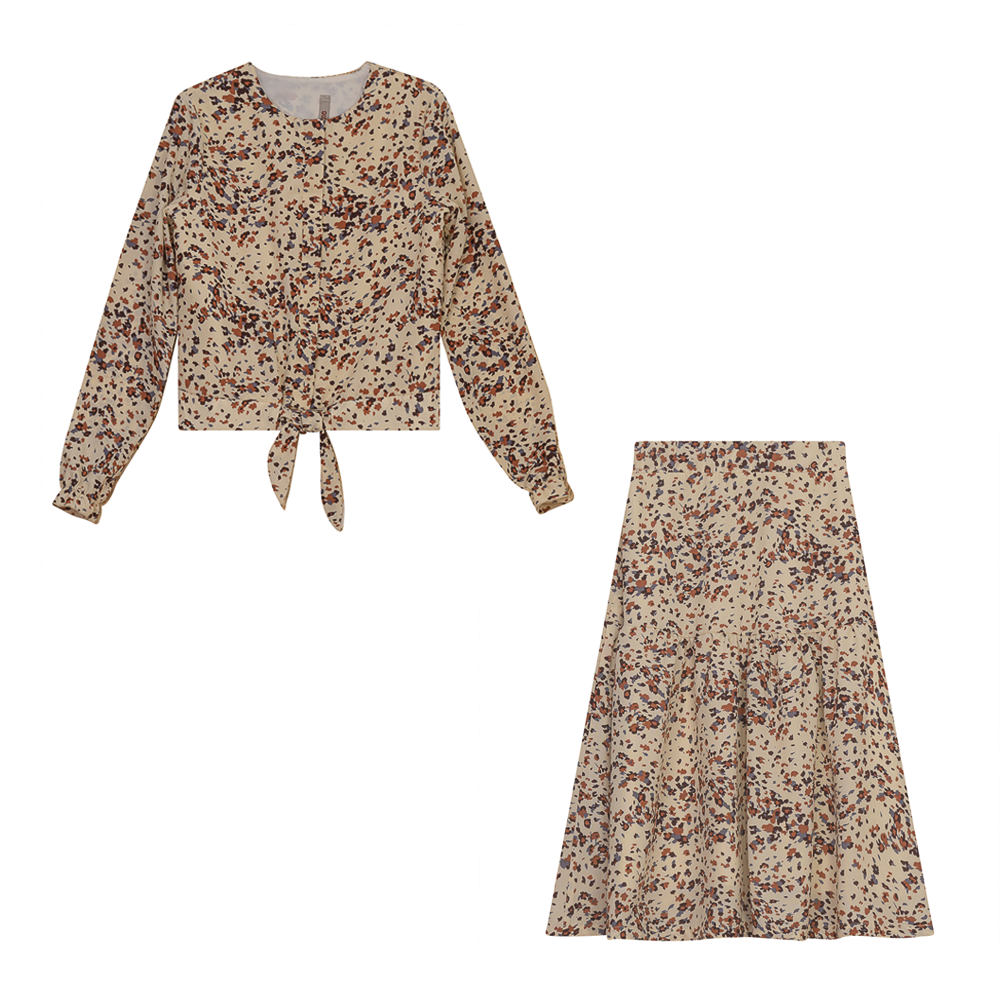 Printed Matching 2 Piece Set in Off White Floral by Ginger