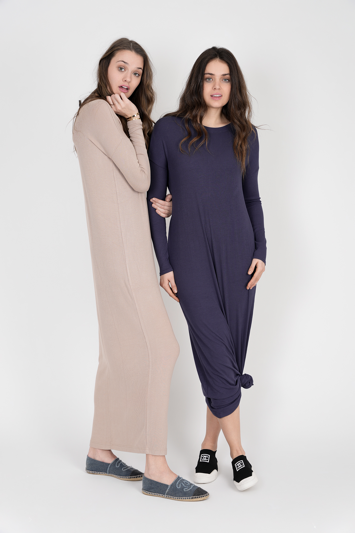 Rib Midi Dress in by Noni