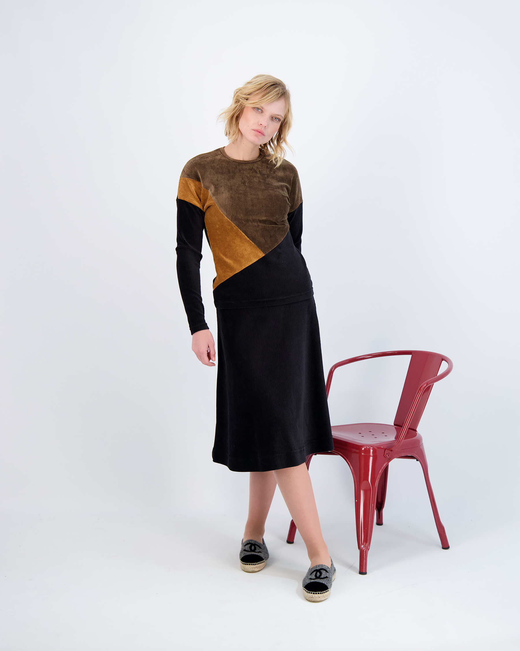 Ribbed Velour Tiered Short Skirt in by Spades