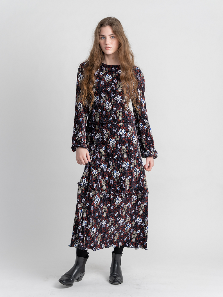 Pleated Floral Velour Set in by E.U.X. Exclusive